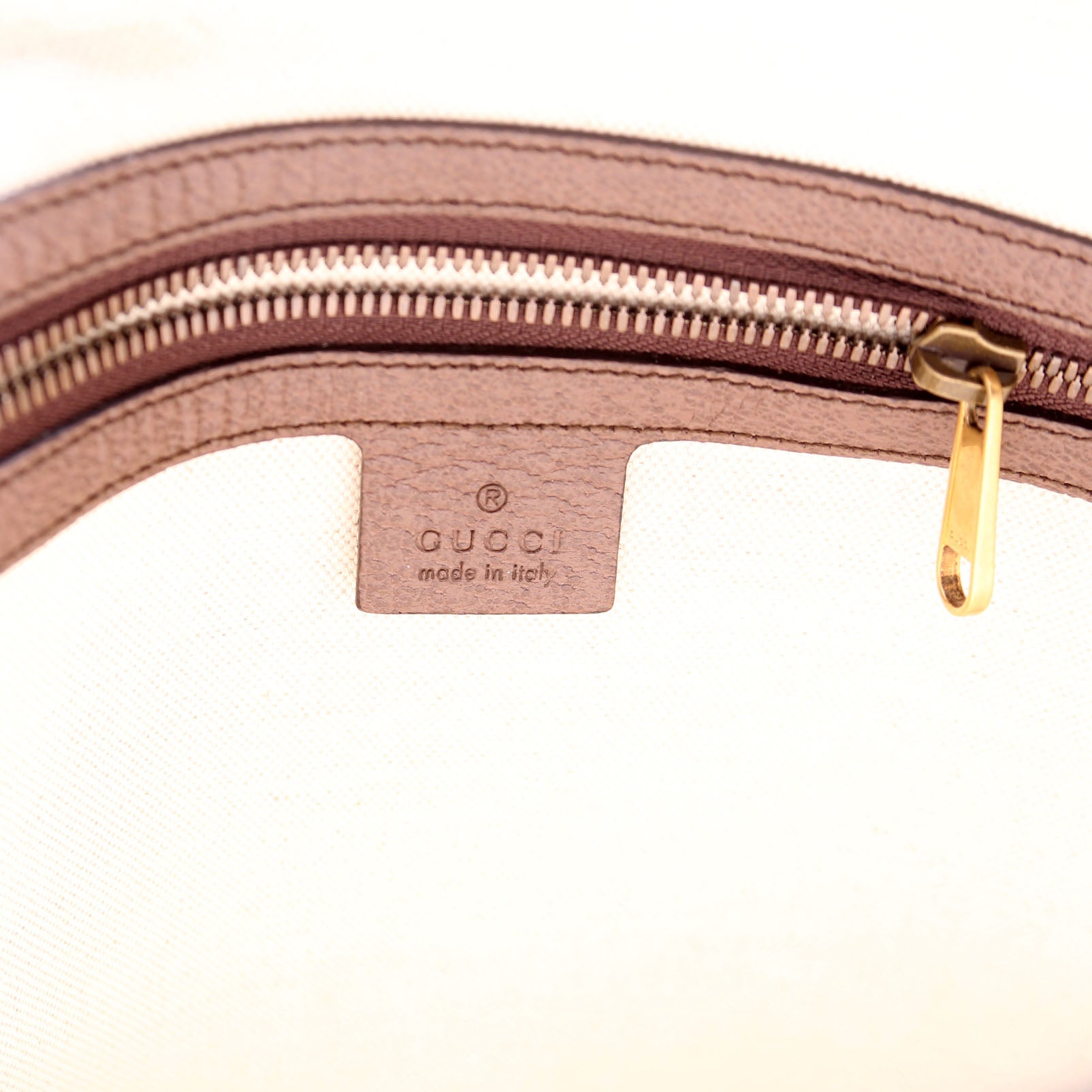 547934 Ophidia Messenger Medium Brown