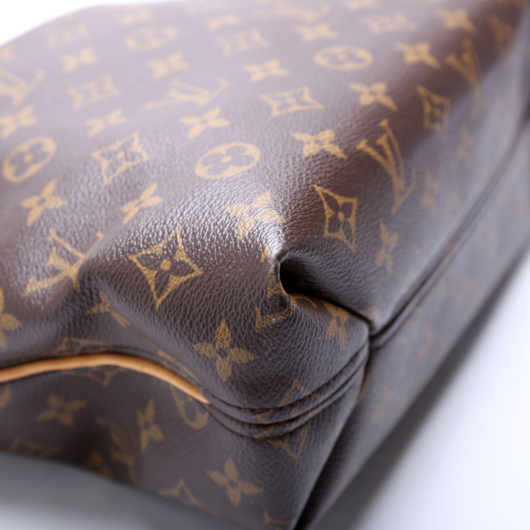 Sully PM Monogram
