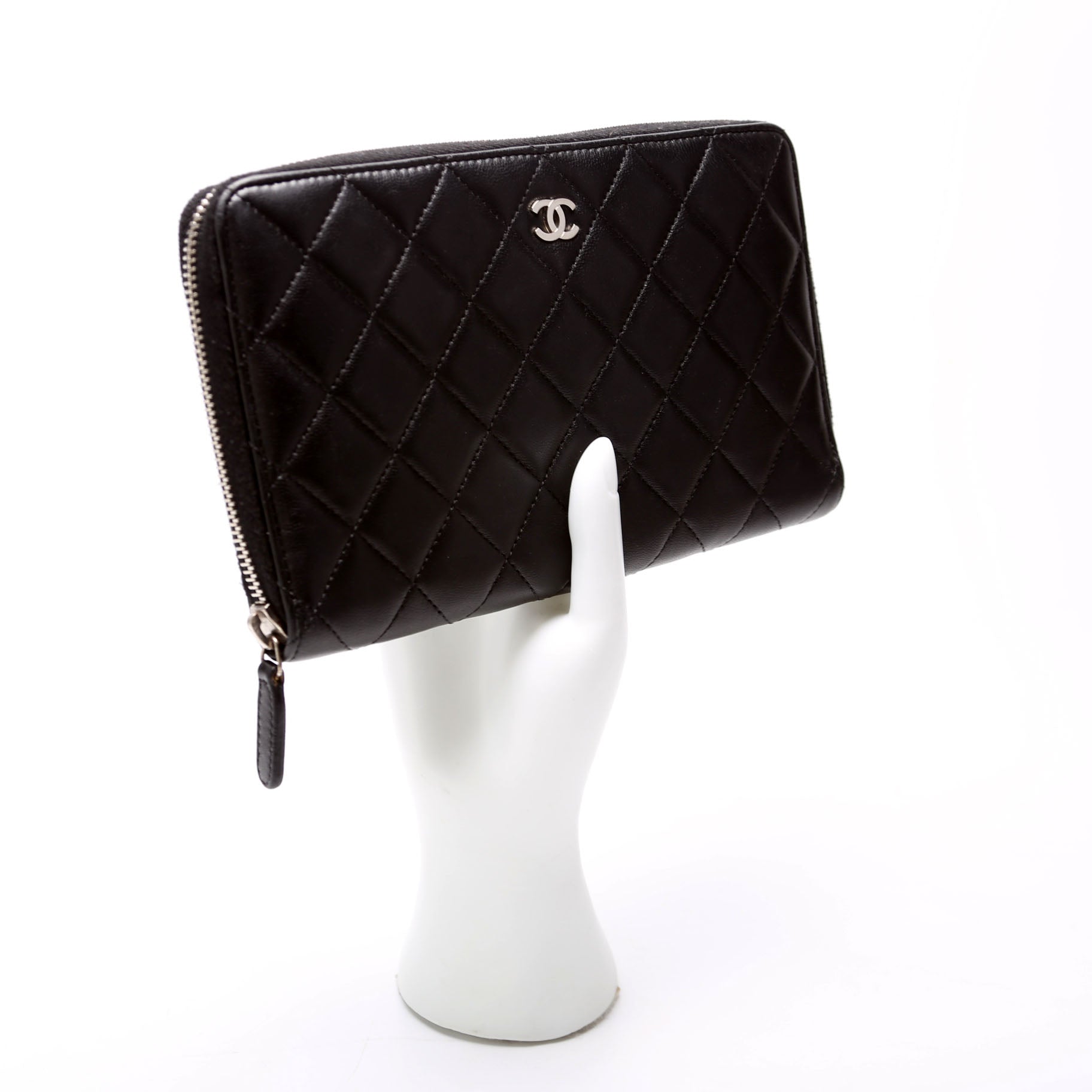 CC Zip Around Organizer Wallet Quilted Lambskin Black