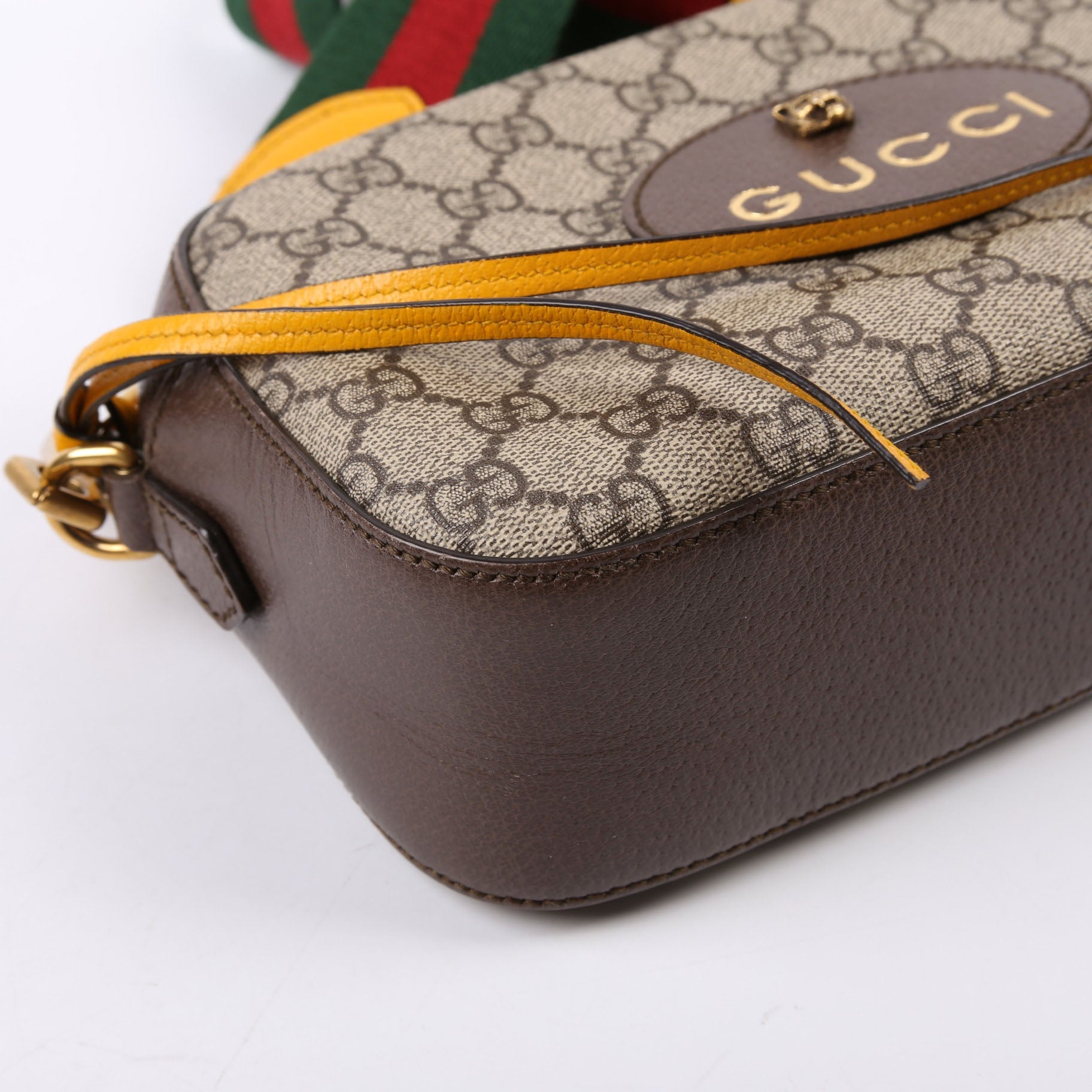 476466 GG Supreme Messenger Bag