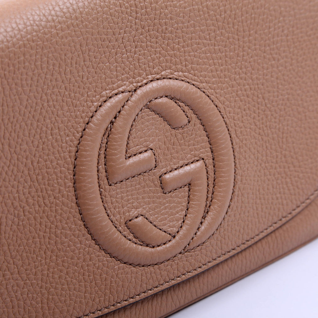 536224 Soho Chain Tassel Flap Beige
