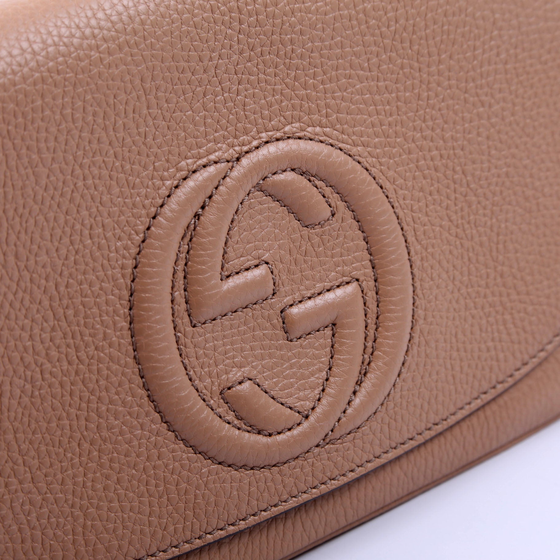 536224 Soho Chain Tassel Flap Beige