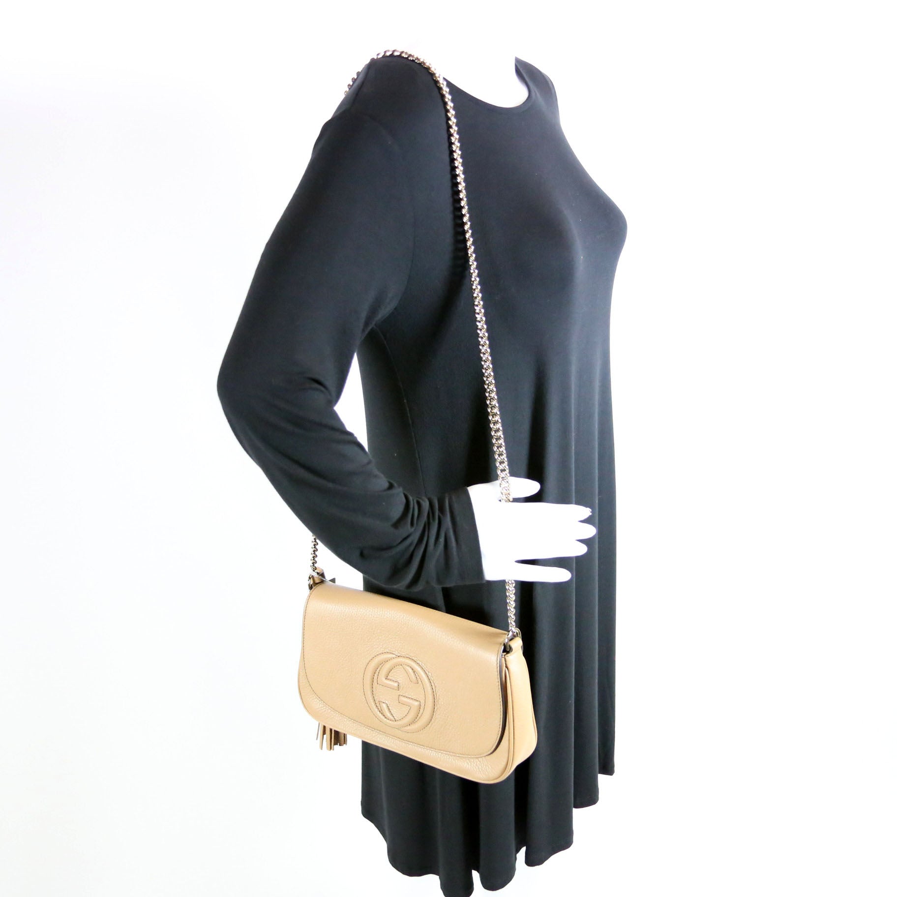536224 Soho Chain Tassel Flap Beige