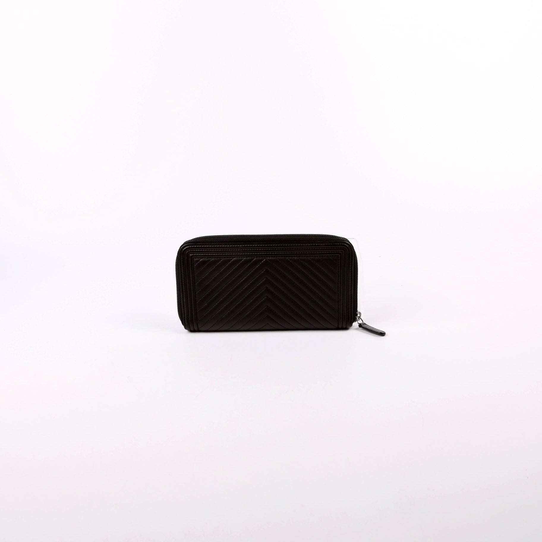 Boy Wallet Zip Around Chevron Lambskin 21M