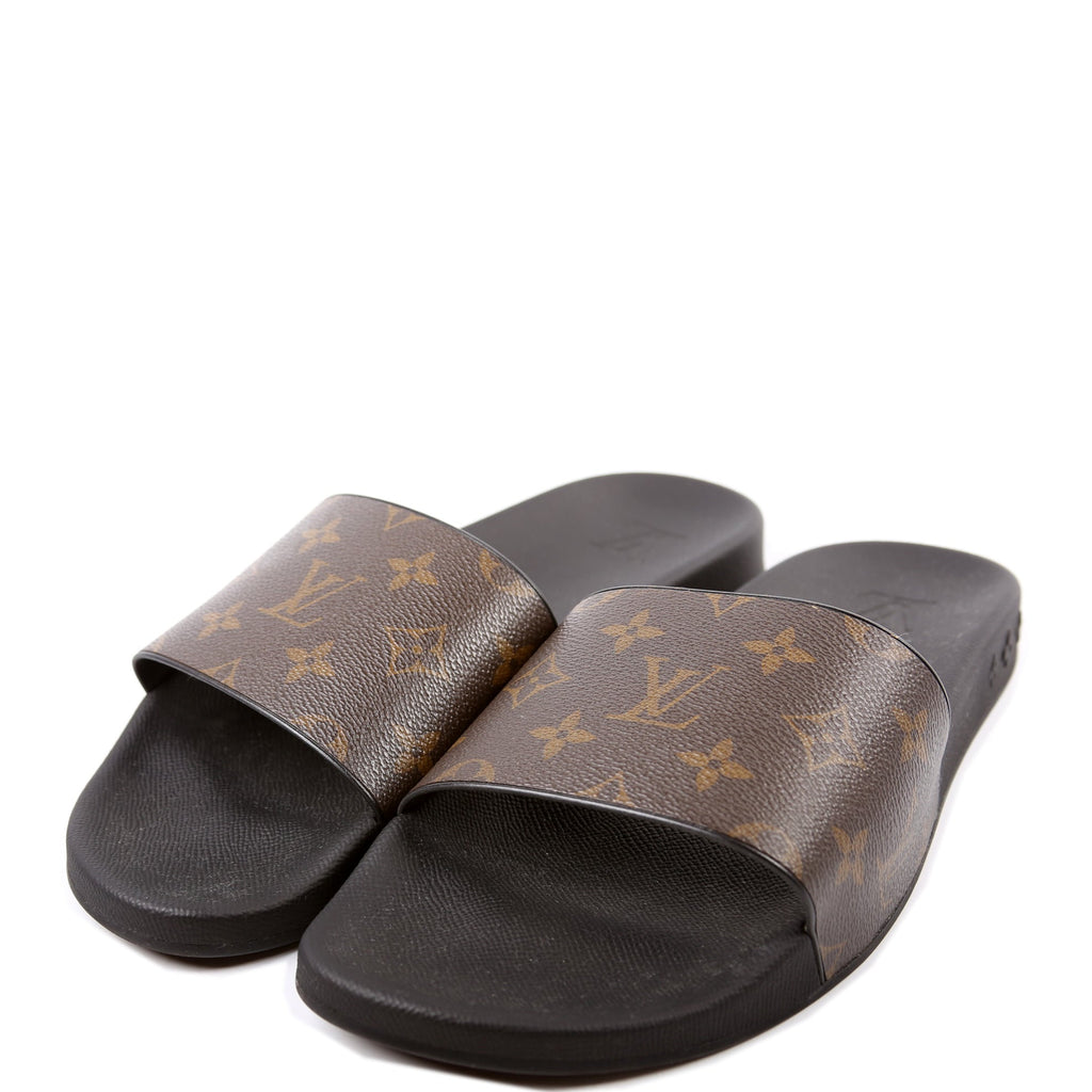 Waterfront Mules Men's Size 9.5
