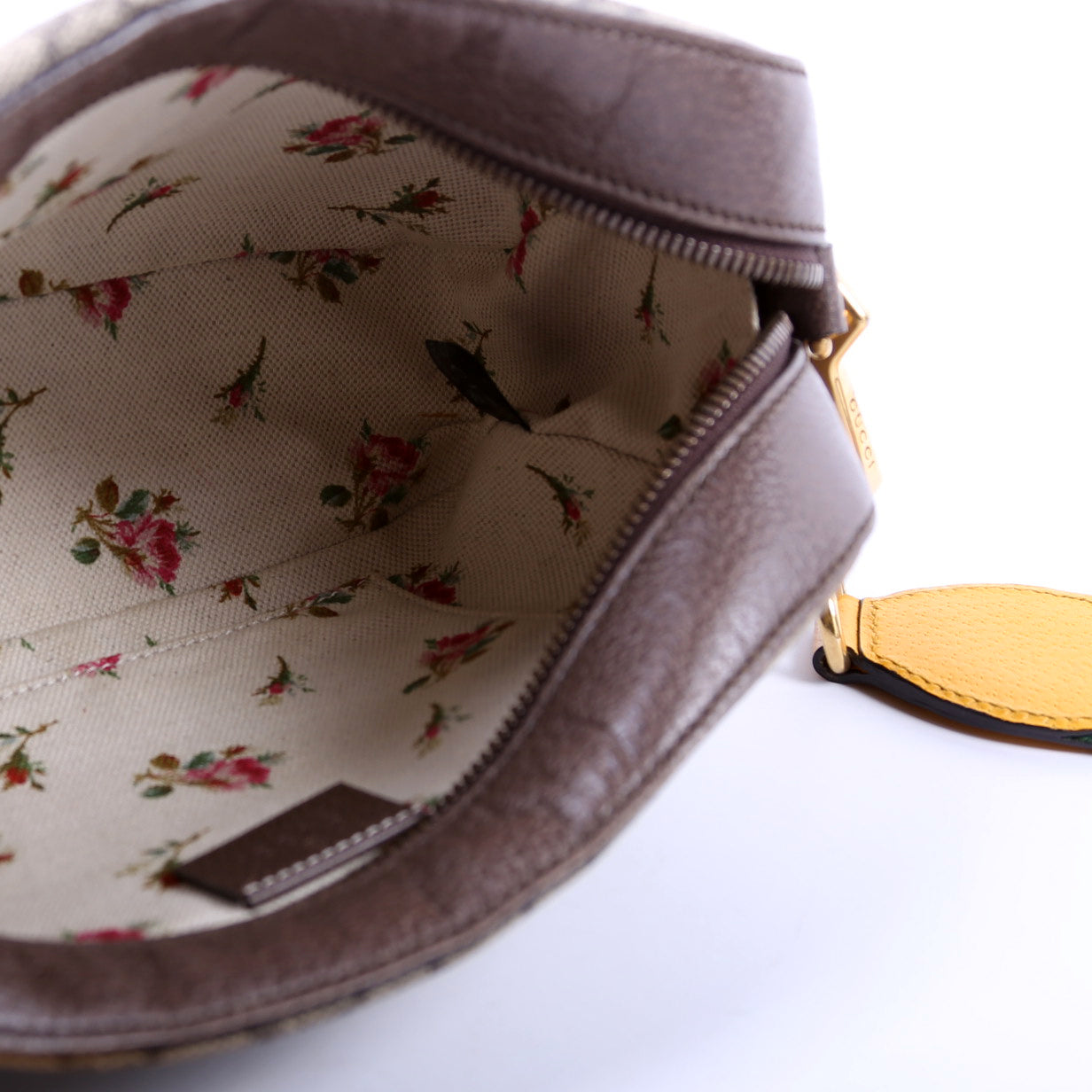 476466 GG Supreme Messenger Bag Brown
