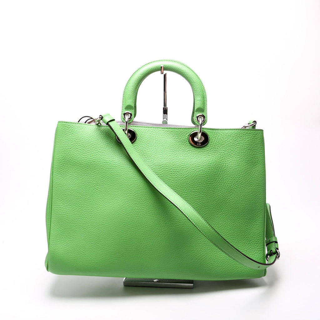 Diorissimo Medium Green