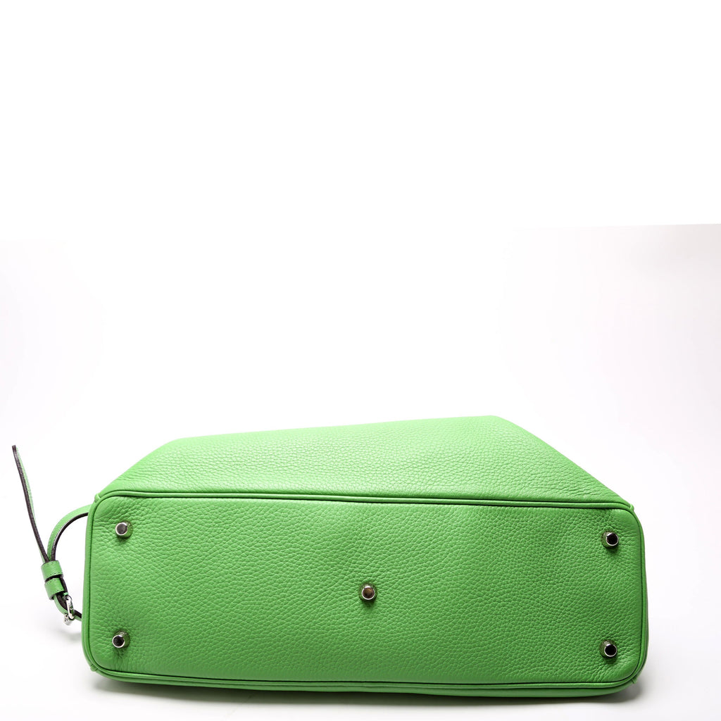 Diorissimo Medium Green