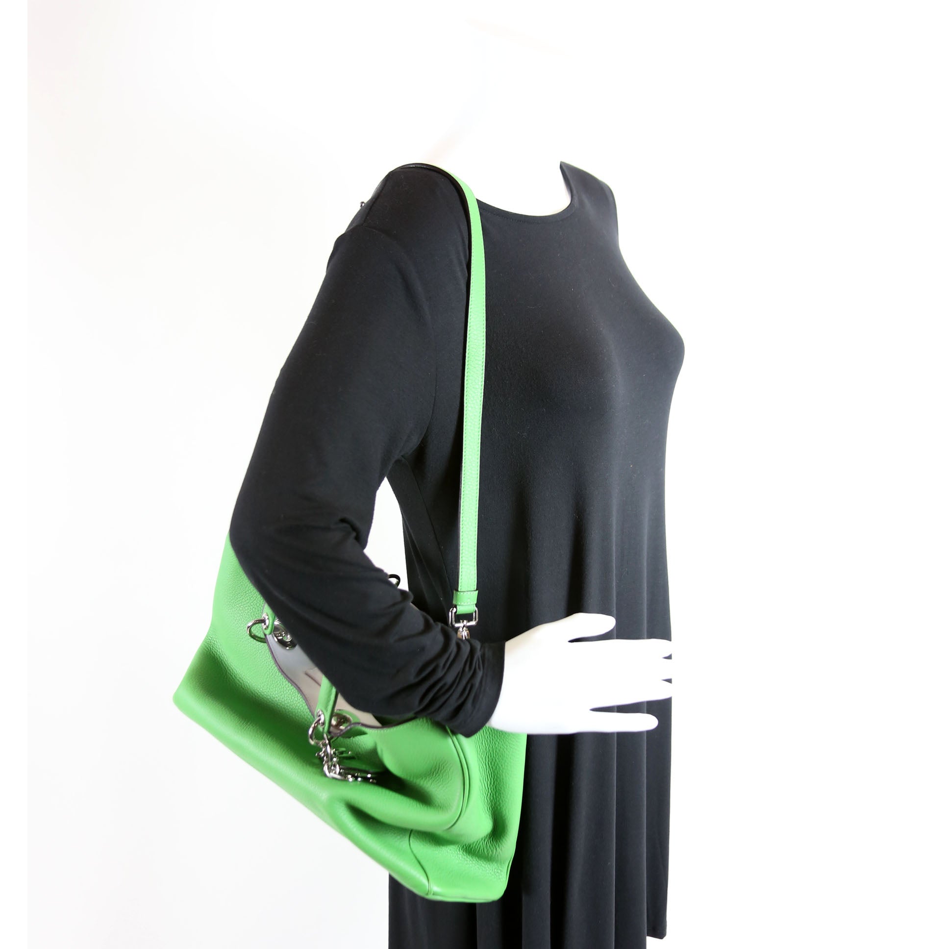 Diorissimo Medium Green