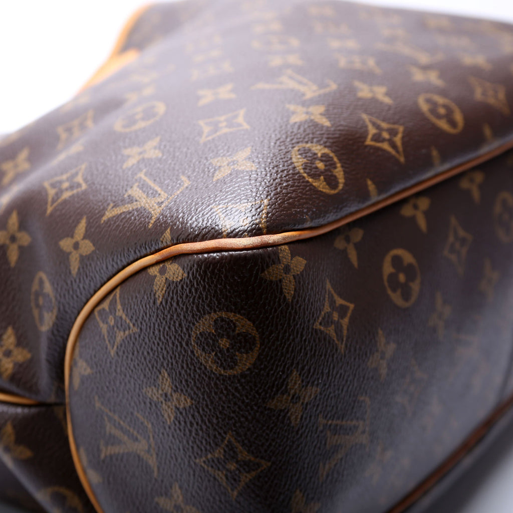 Delightful PM Monogram