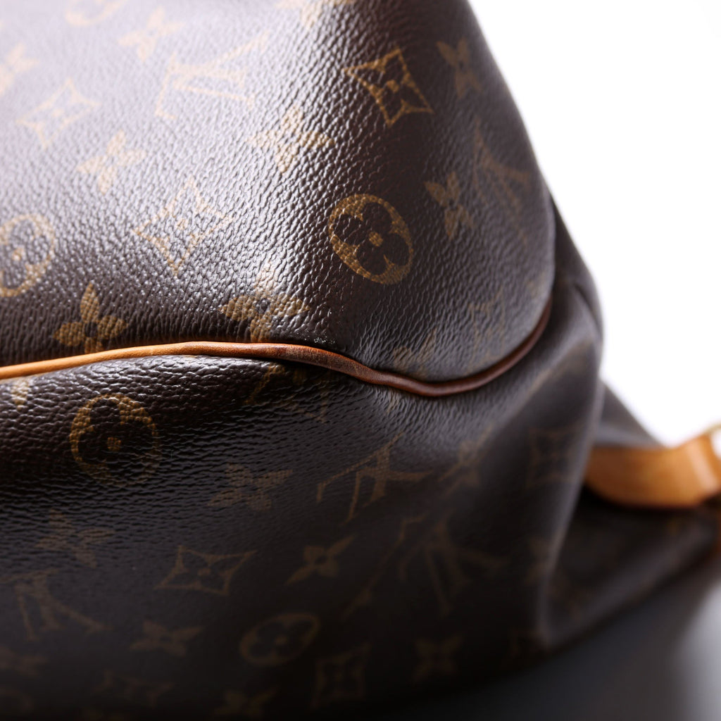 Delightful PM Monogram