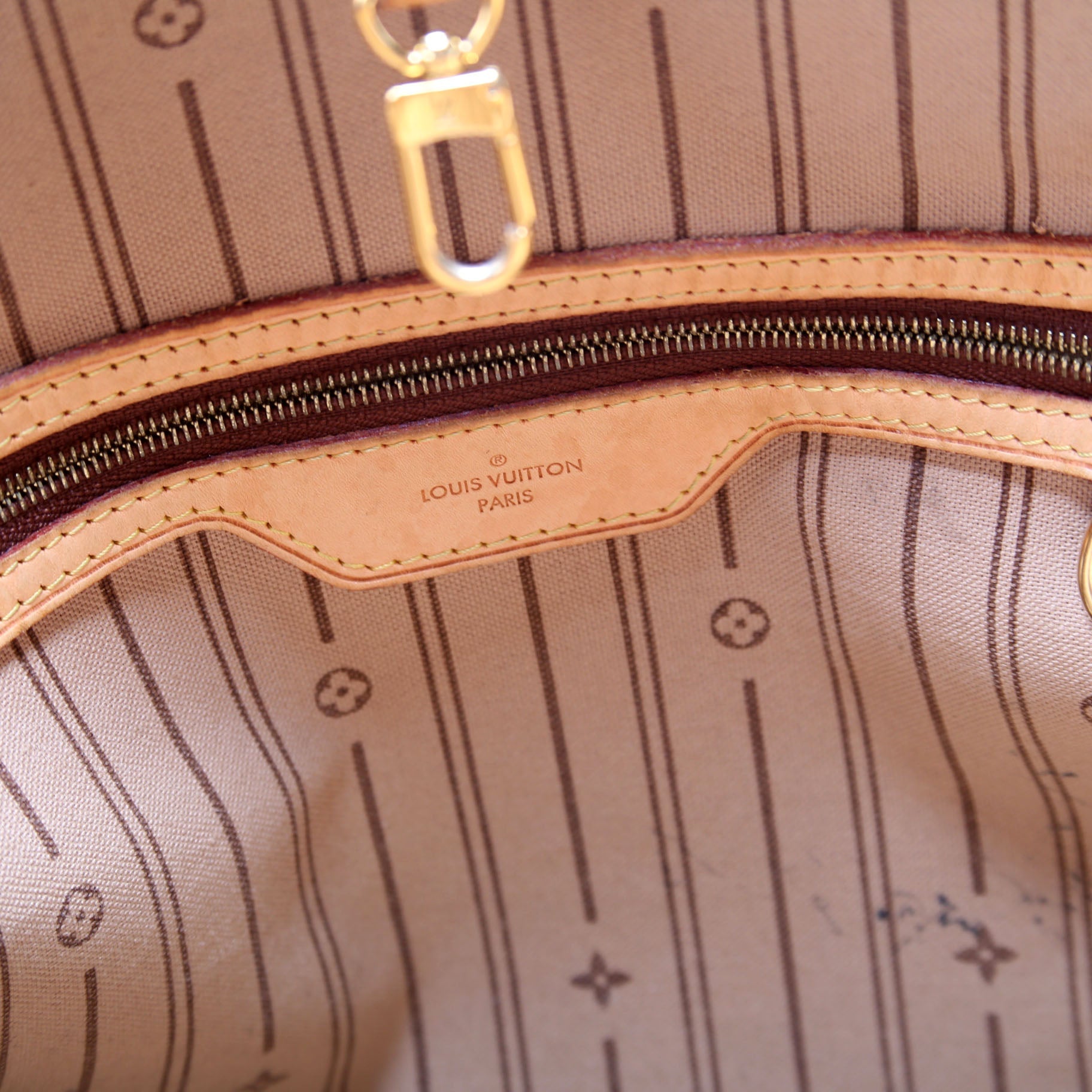 Delightful PM Monogram