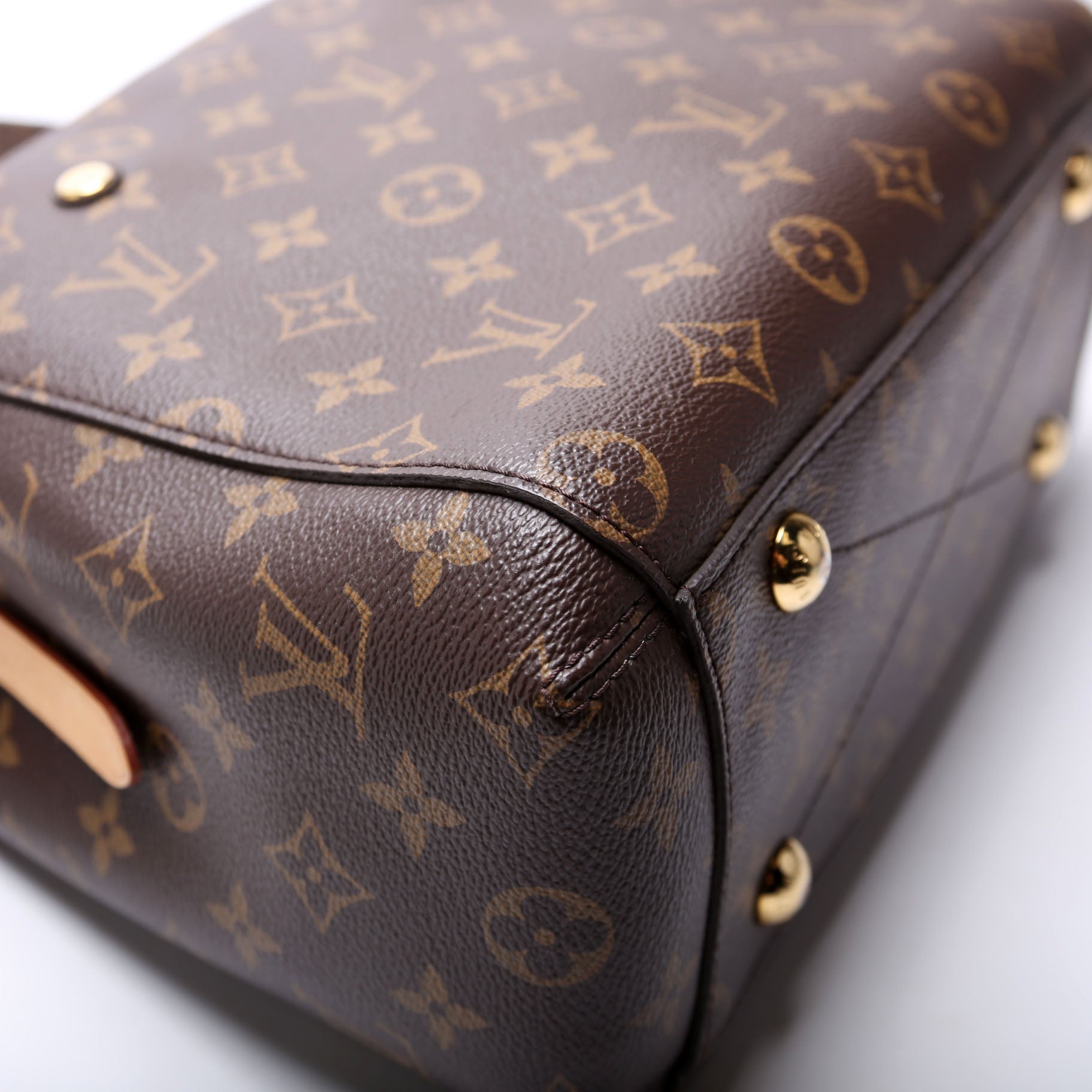 Montaigne BB Monogram