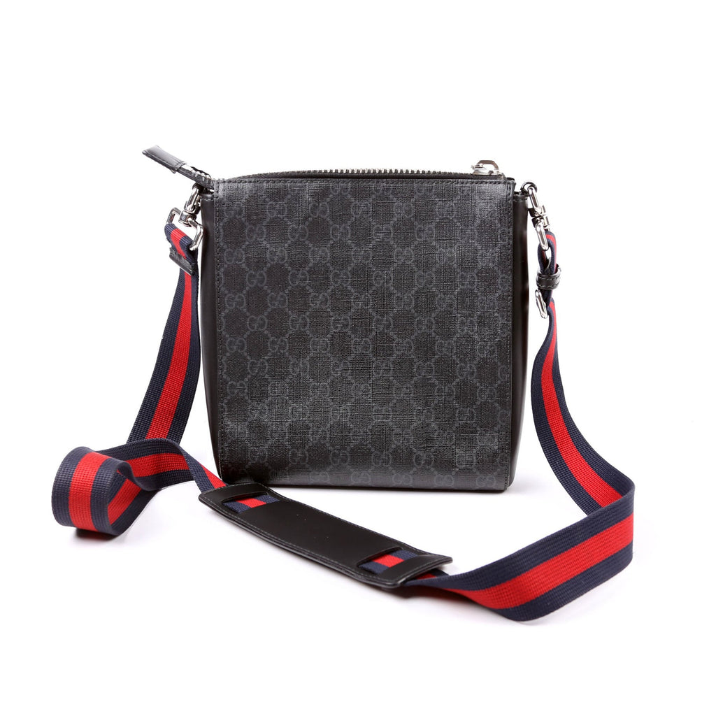 523599 Supreme Messenger Bag Black