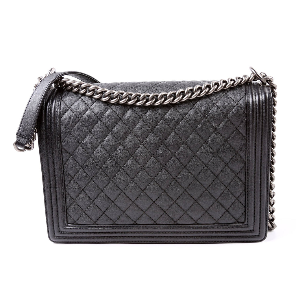 Boy Flap Large Caviar 18M Black