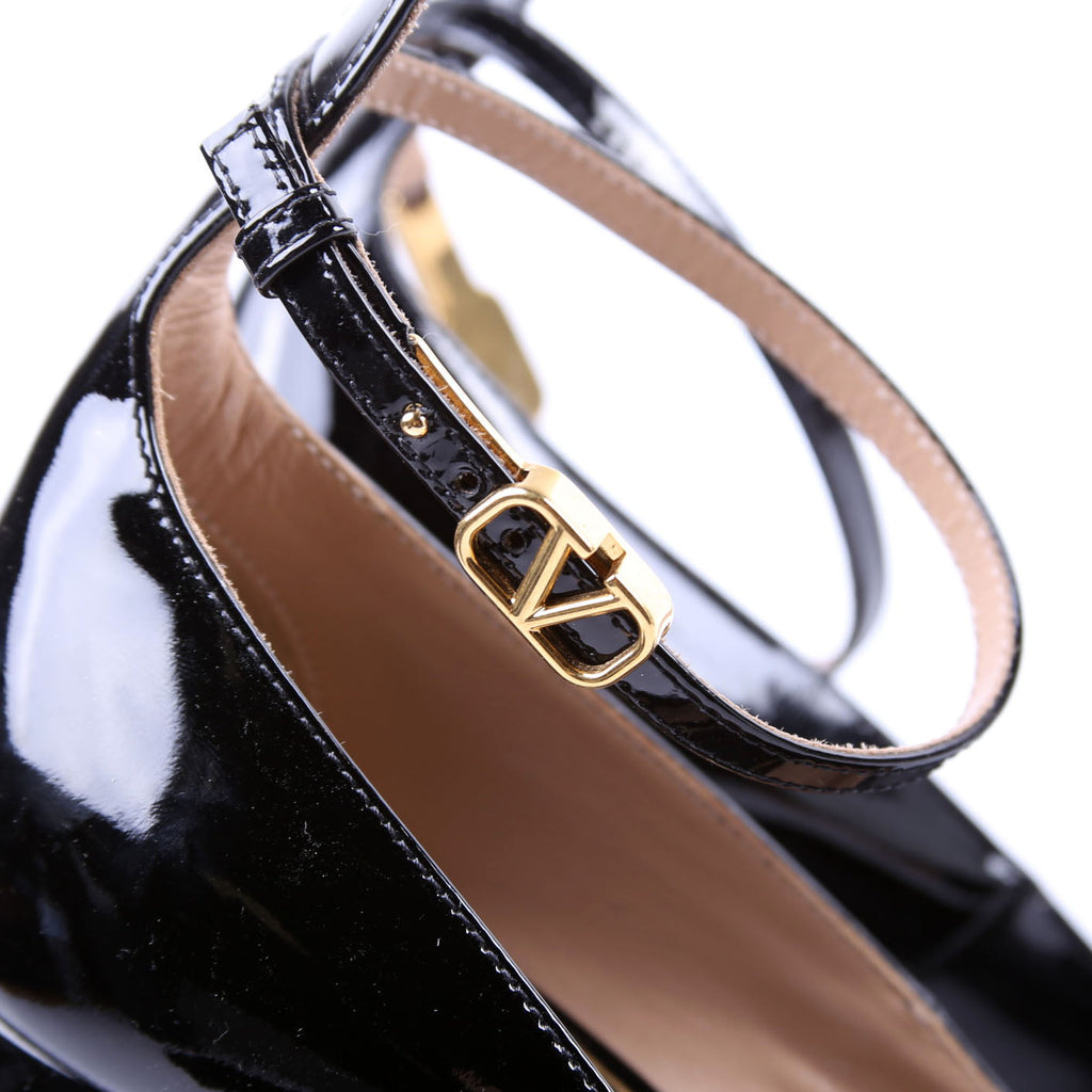 Tan-Go Platform Pumps Size 39
