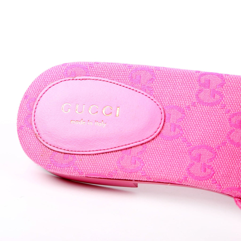 Interlocking GG Canvas Slide Sandals Size 38.5