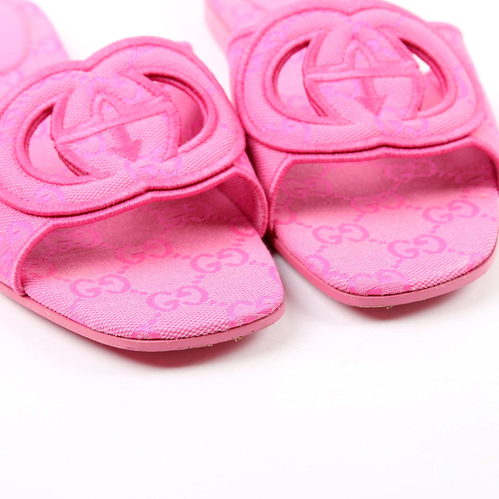 Interlocking GG Canvas Slide Sandals Size 38.5