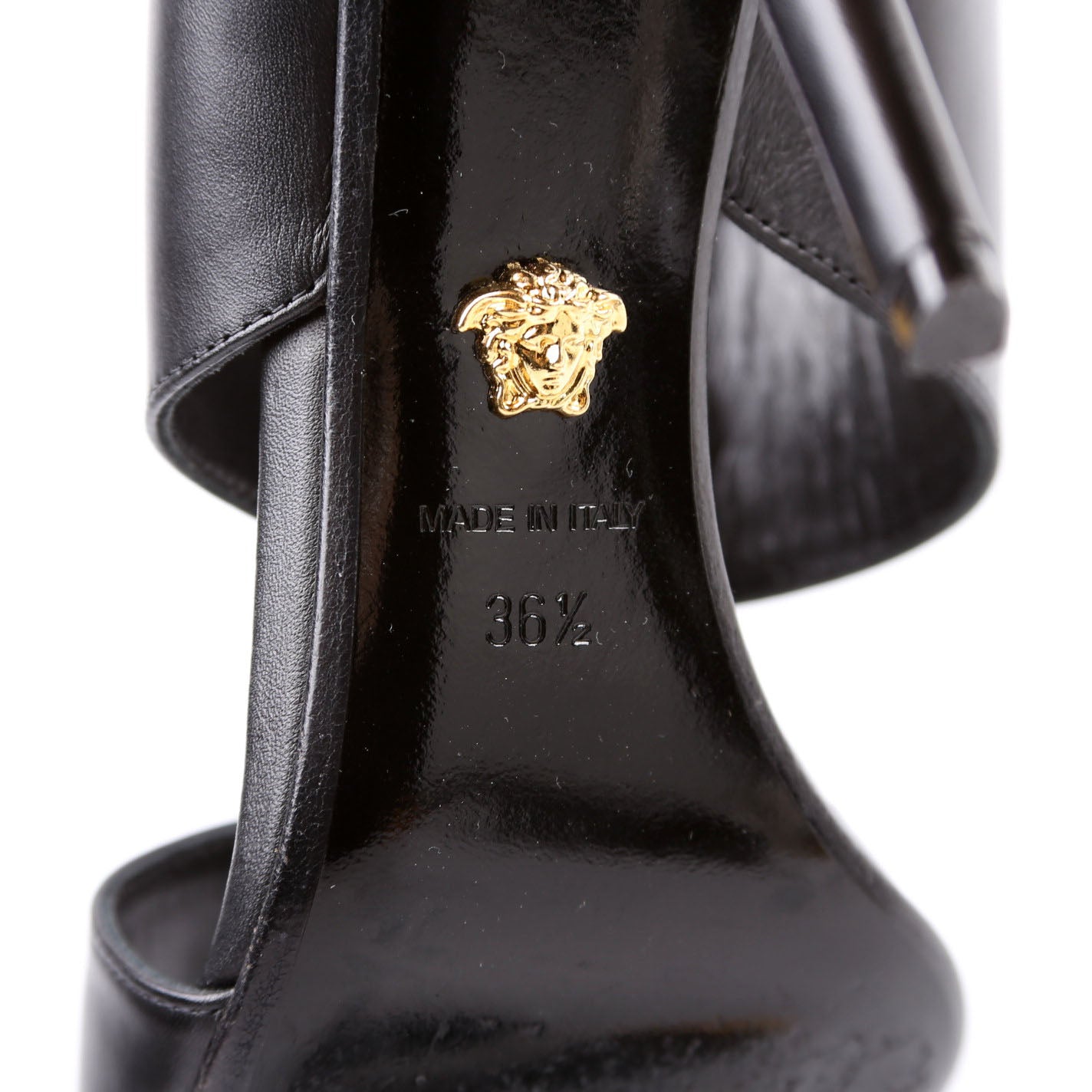 Virtus V Logo Mule Heels Size 36.5