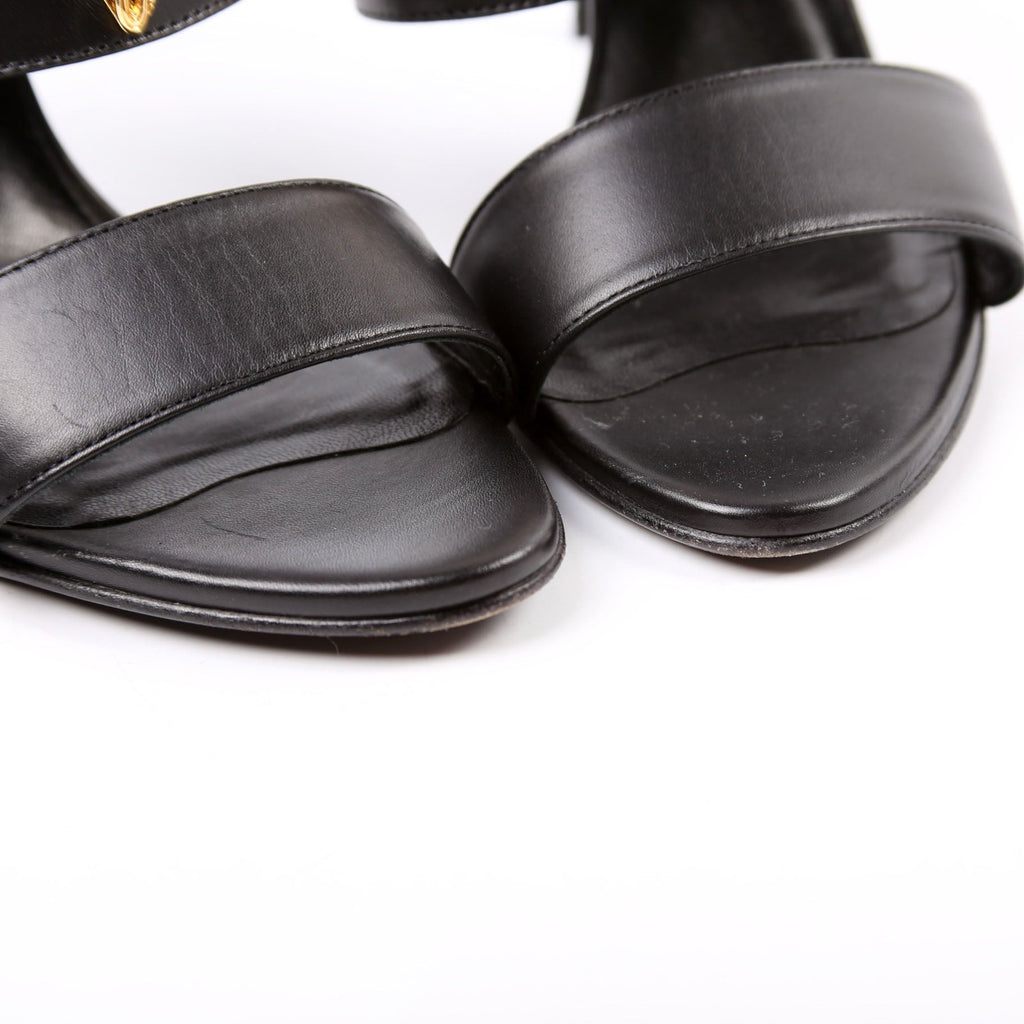 Virtus V Logo Mule Heels Size 36.5