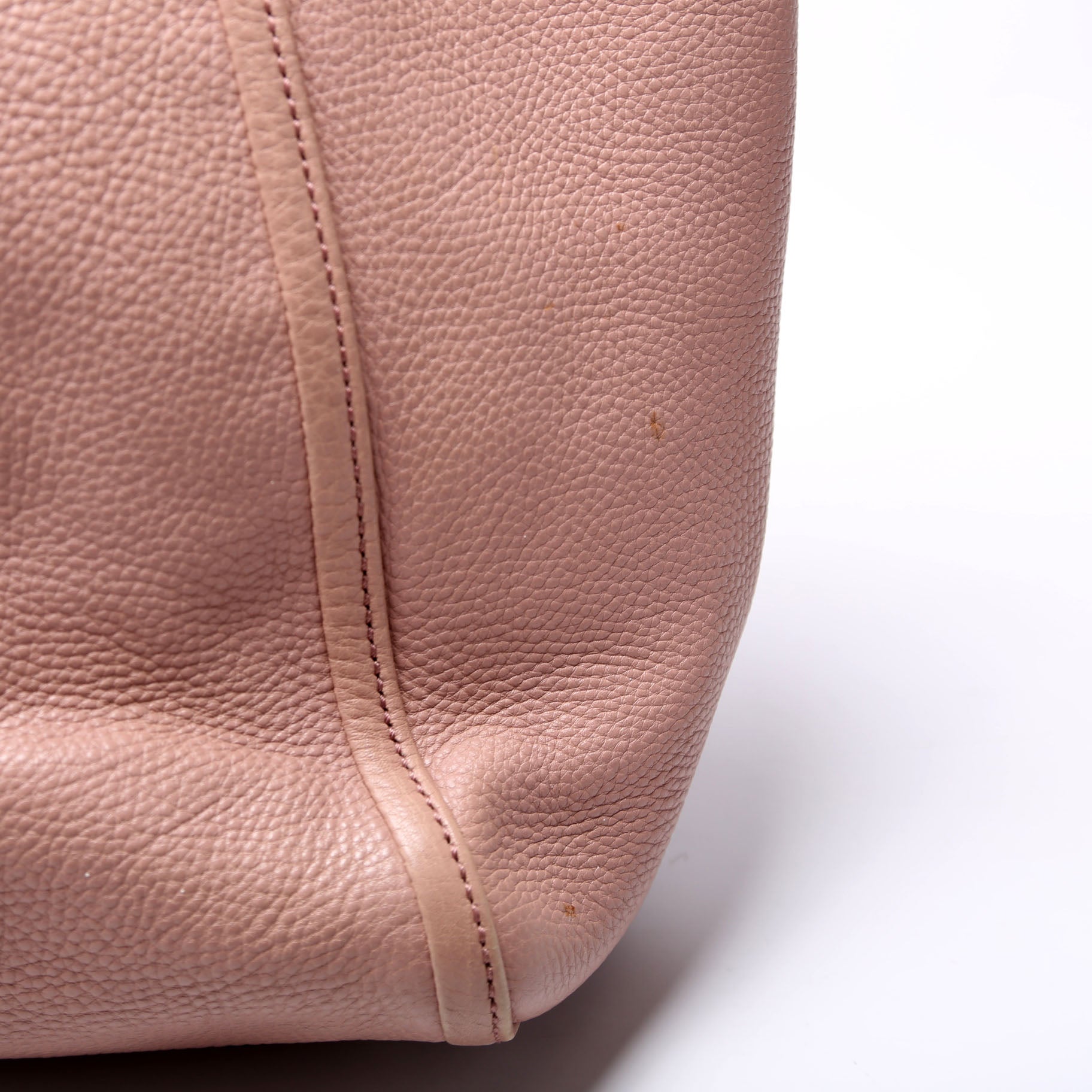 282309 Soho Leather Hobo Medium