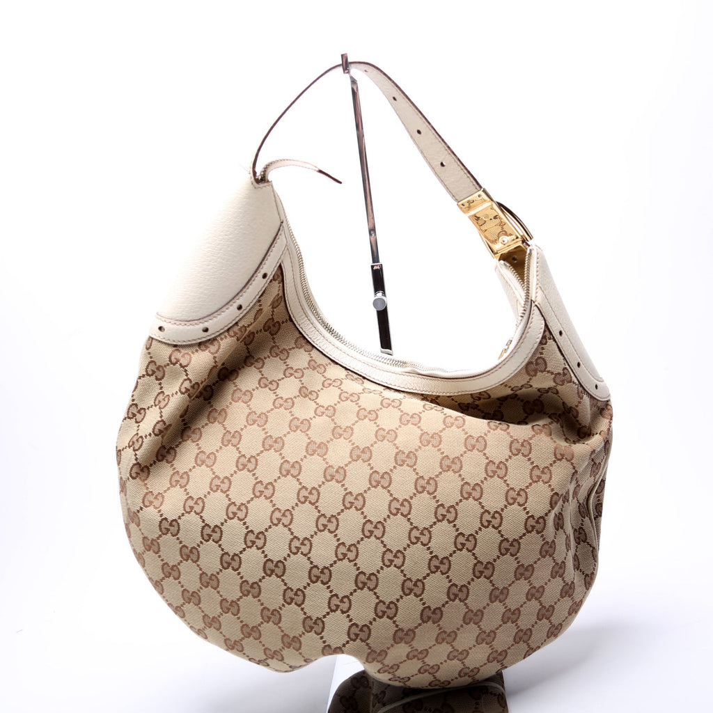 145764 GG Canvas Glam Hobo