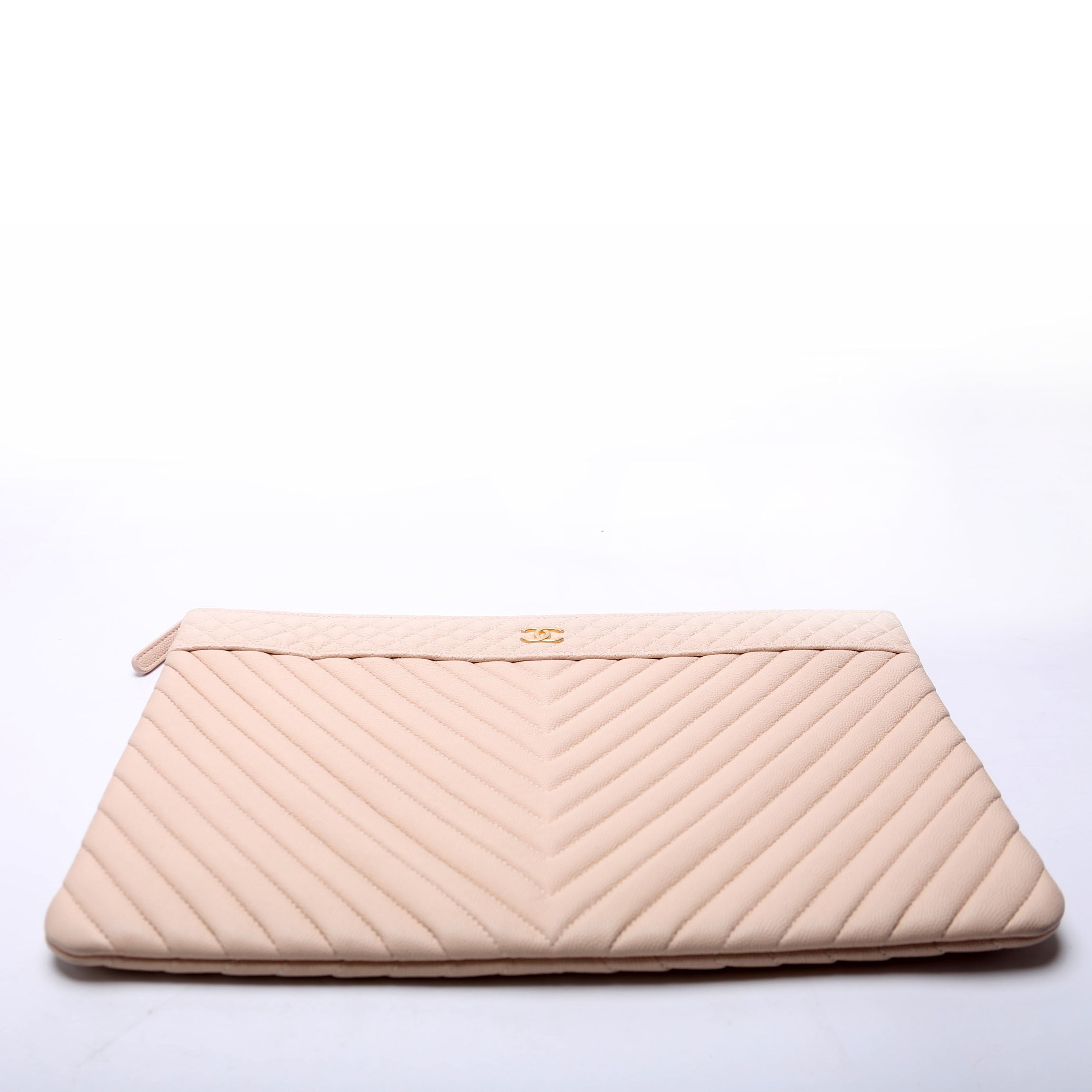 CC Cosmetic Case Quilted Large Caviar 24M