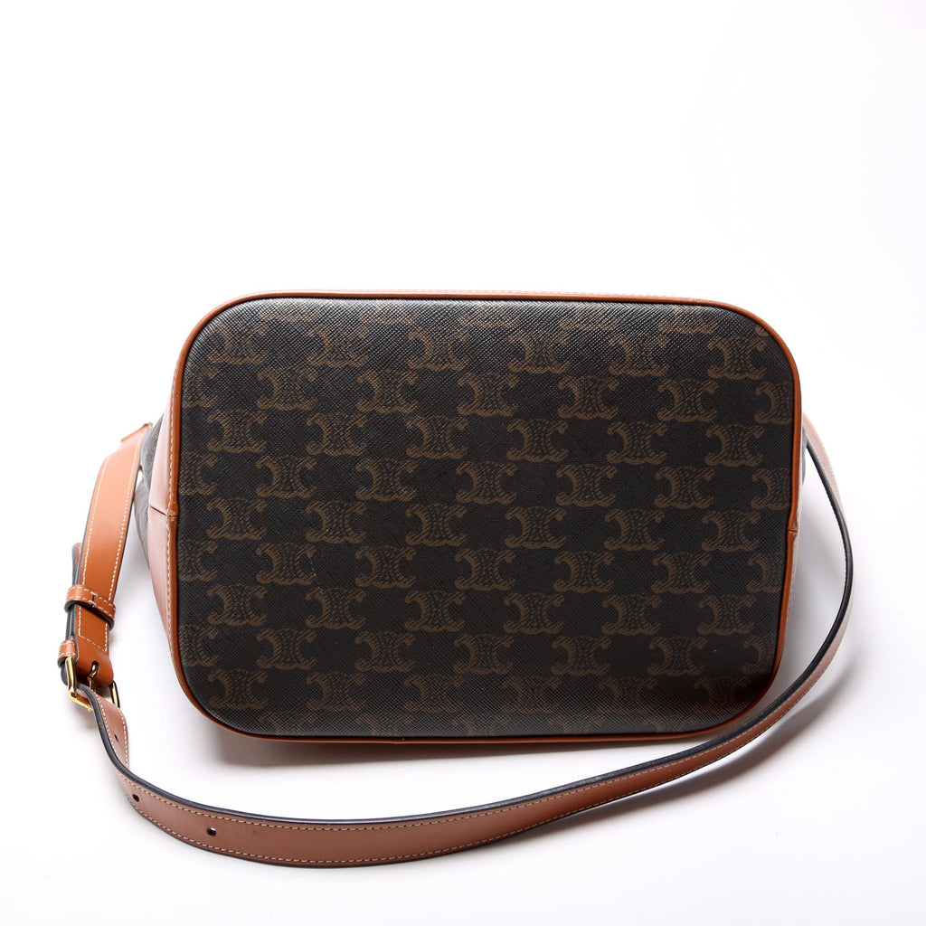 Triomphe Medium Bucket Bag