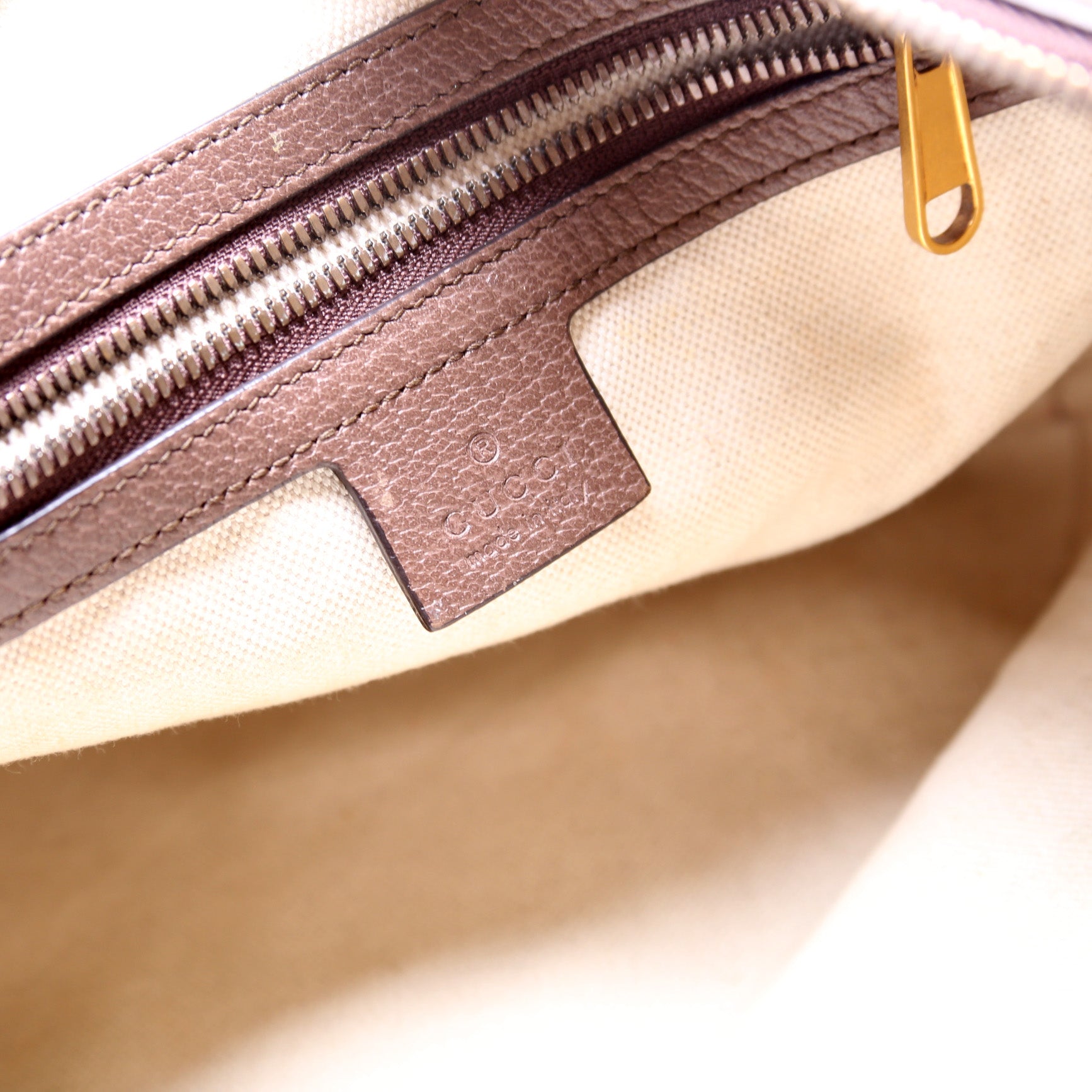 598125 Ophidia GG Supreme Small Shoulder Bag