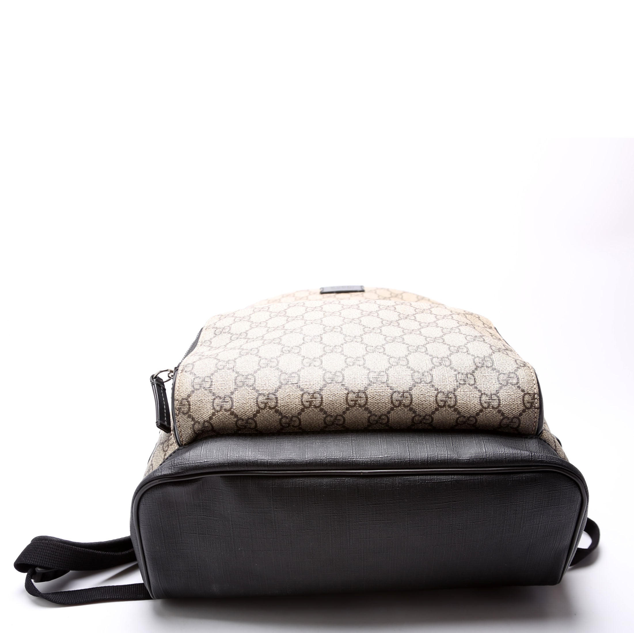 406370 GG Supreme Medium Backpack