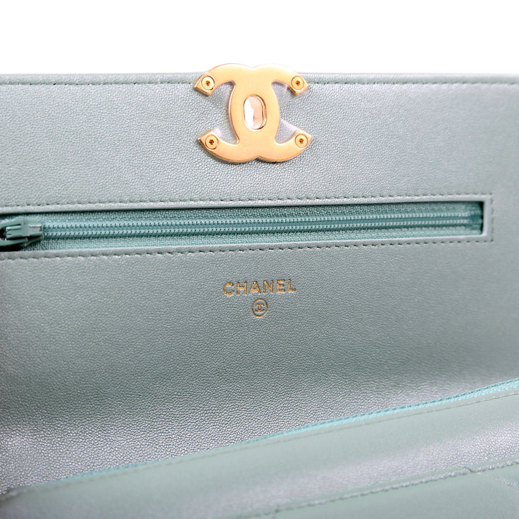 Chanel 19 WOC Quilted Lambksin RFID