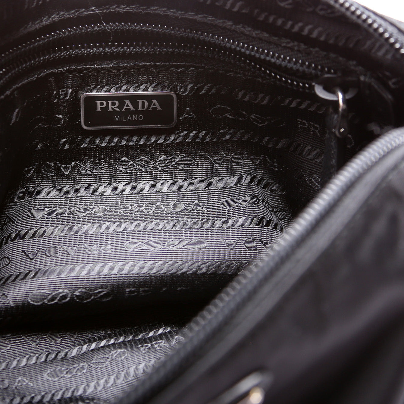 1NS693 Re-Nylon Pouch Black