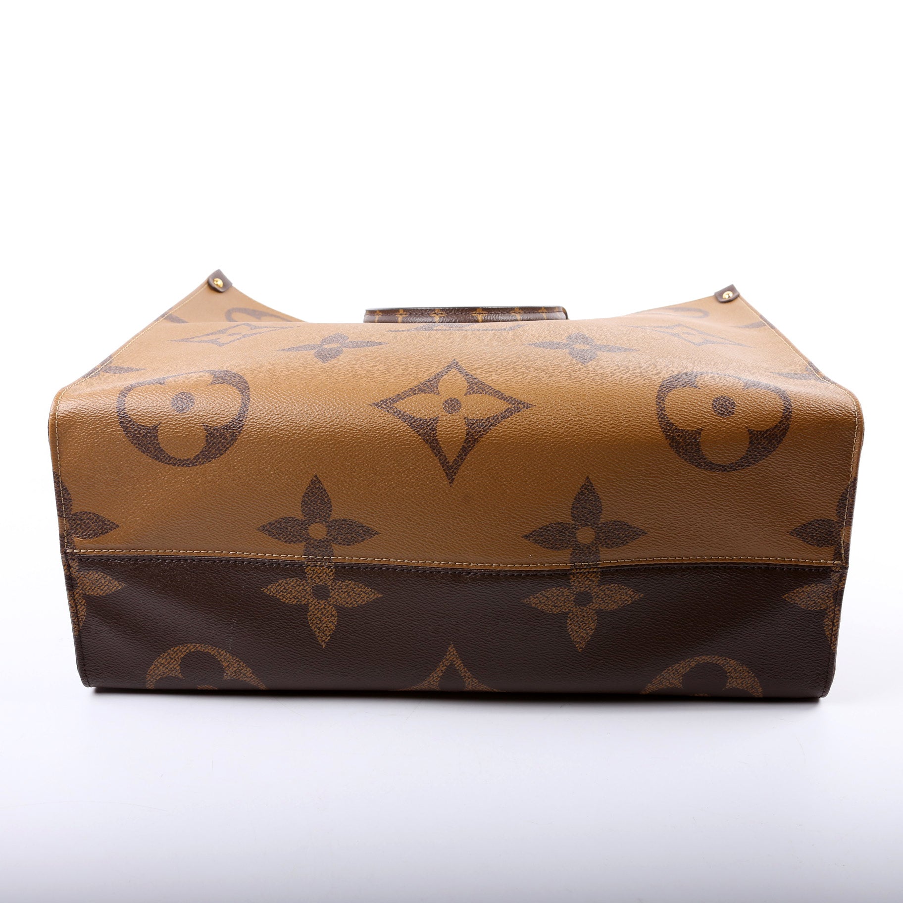 ONTHEGO GM Reverse Monogram