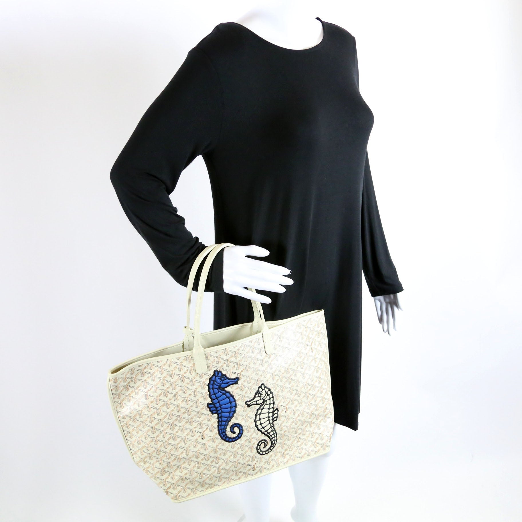 Anjou PM Seahorse Embroidered Canvas/Calfskin Cream
