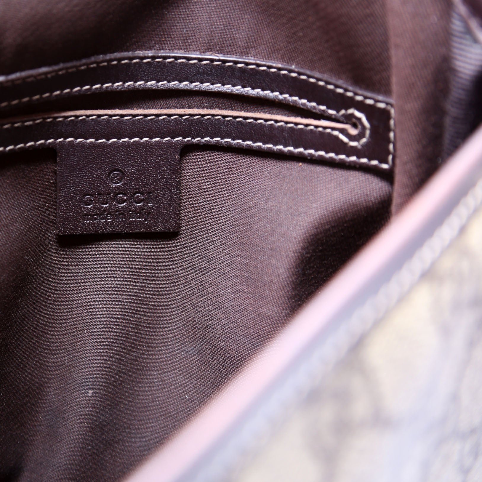 223666 GG Supreme Flap Messenger Brown