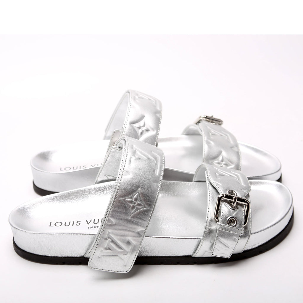 Bom Dia Metallic Leather Sandals Size 39 Silver