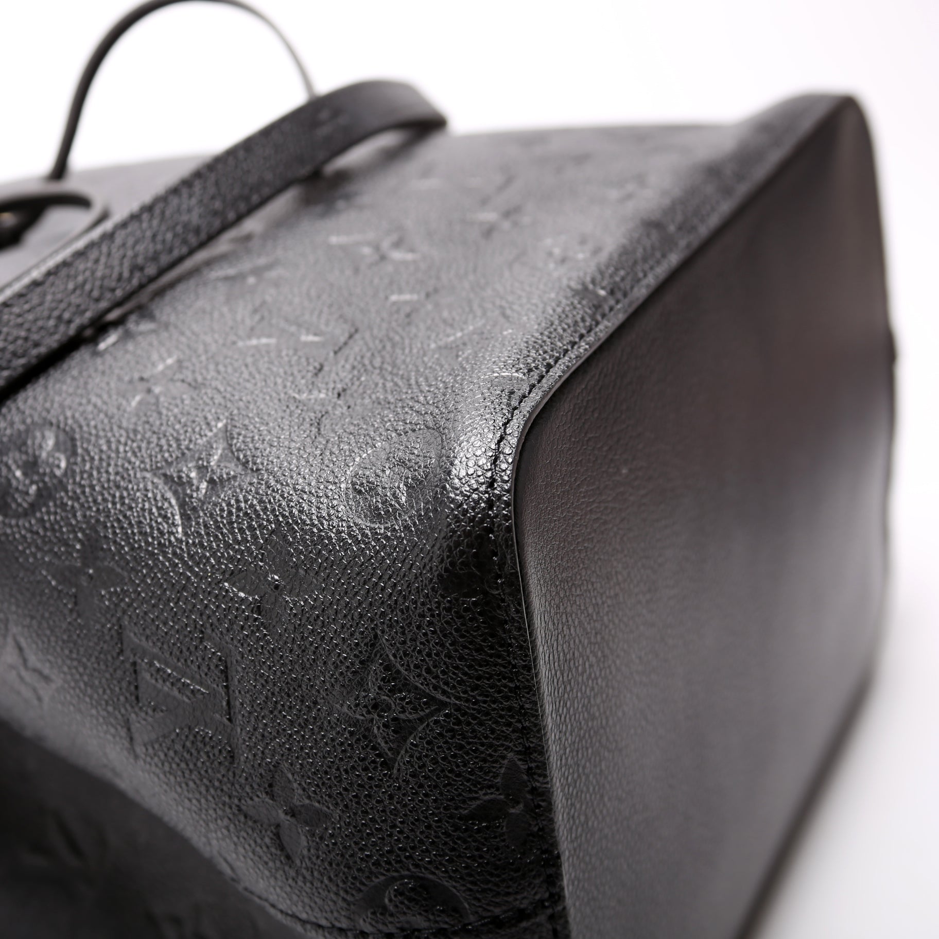 Neonoe MM Empreinte Black