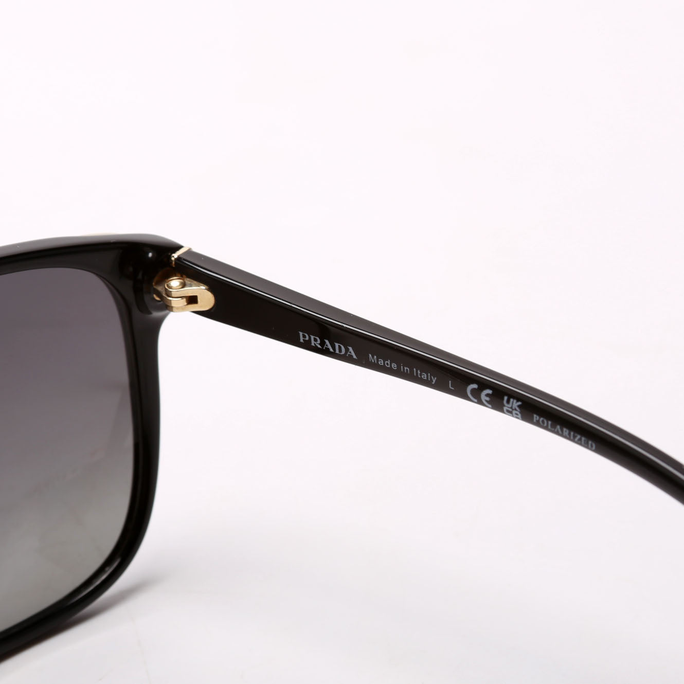 SPR01O Square Sunglasses Black