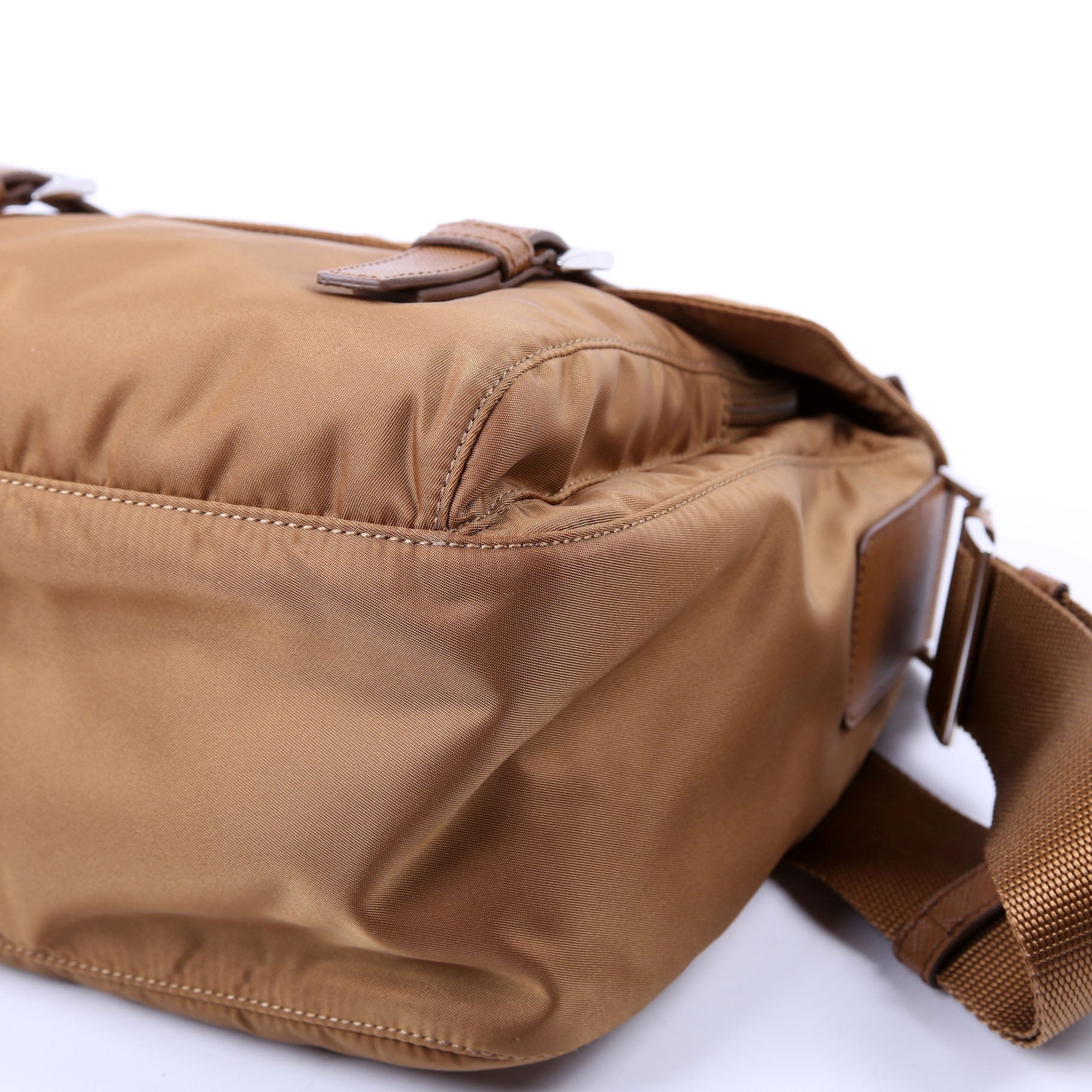 Re-Nylon Shoulder Bag Brown