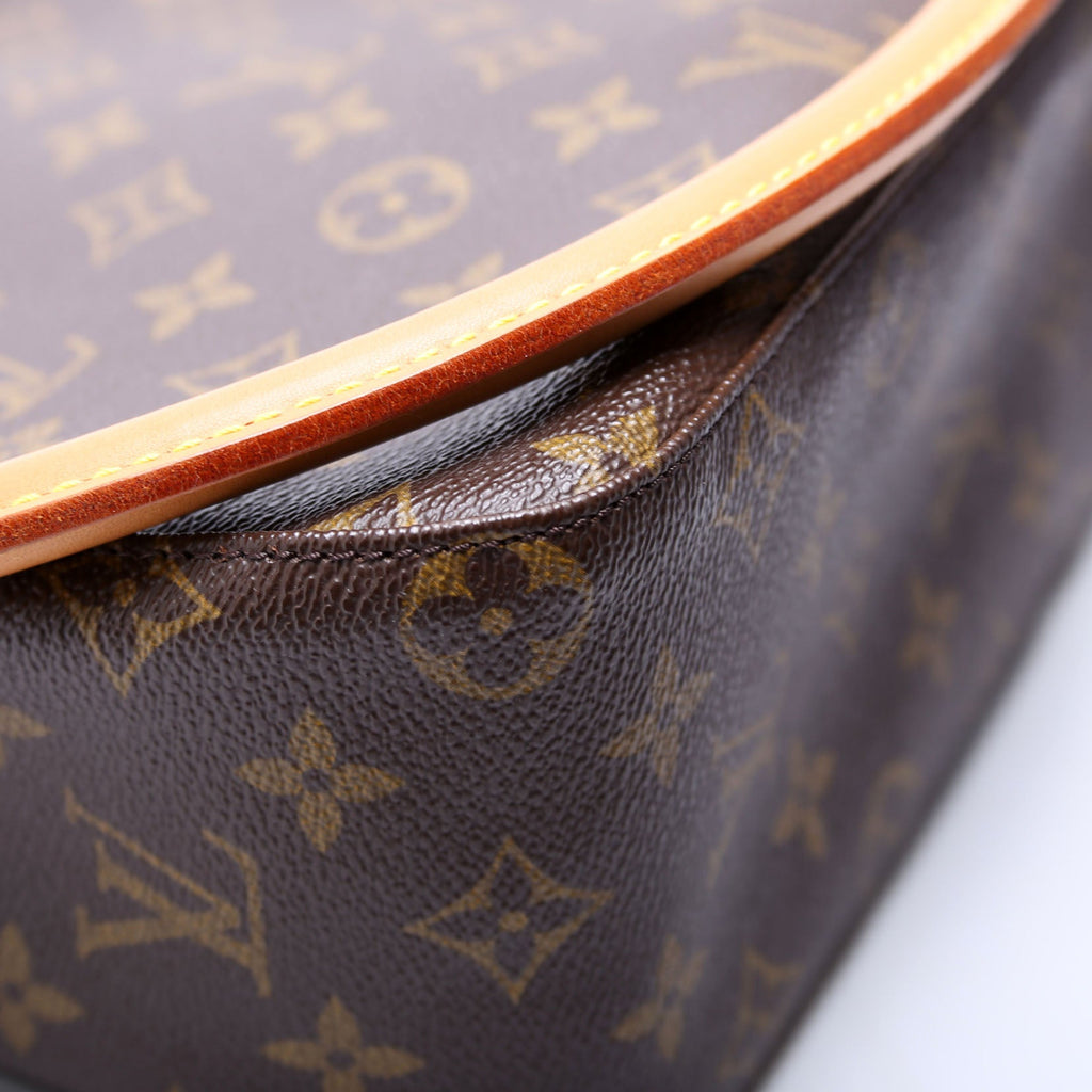 Looping MM Monogram