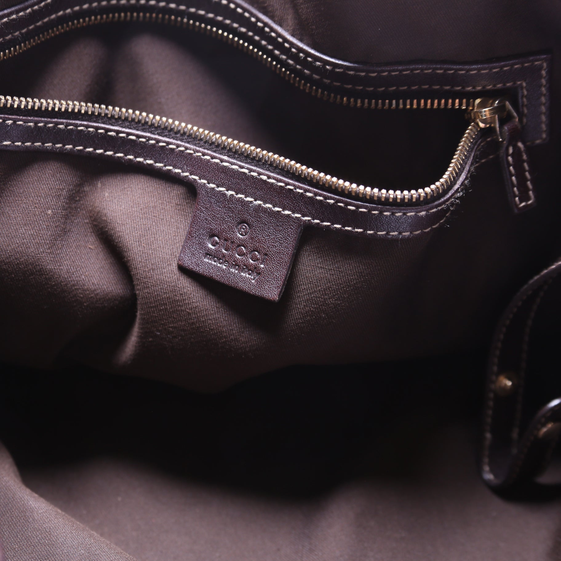 162900 Pelham Medium Shoulder Brown