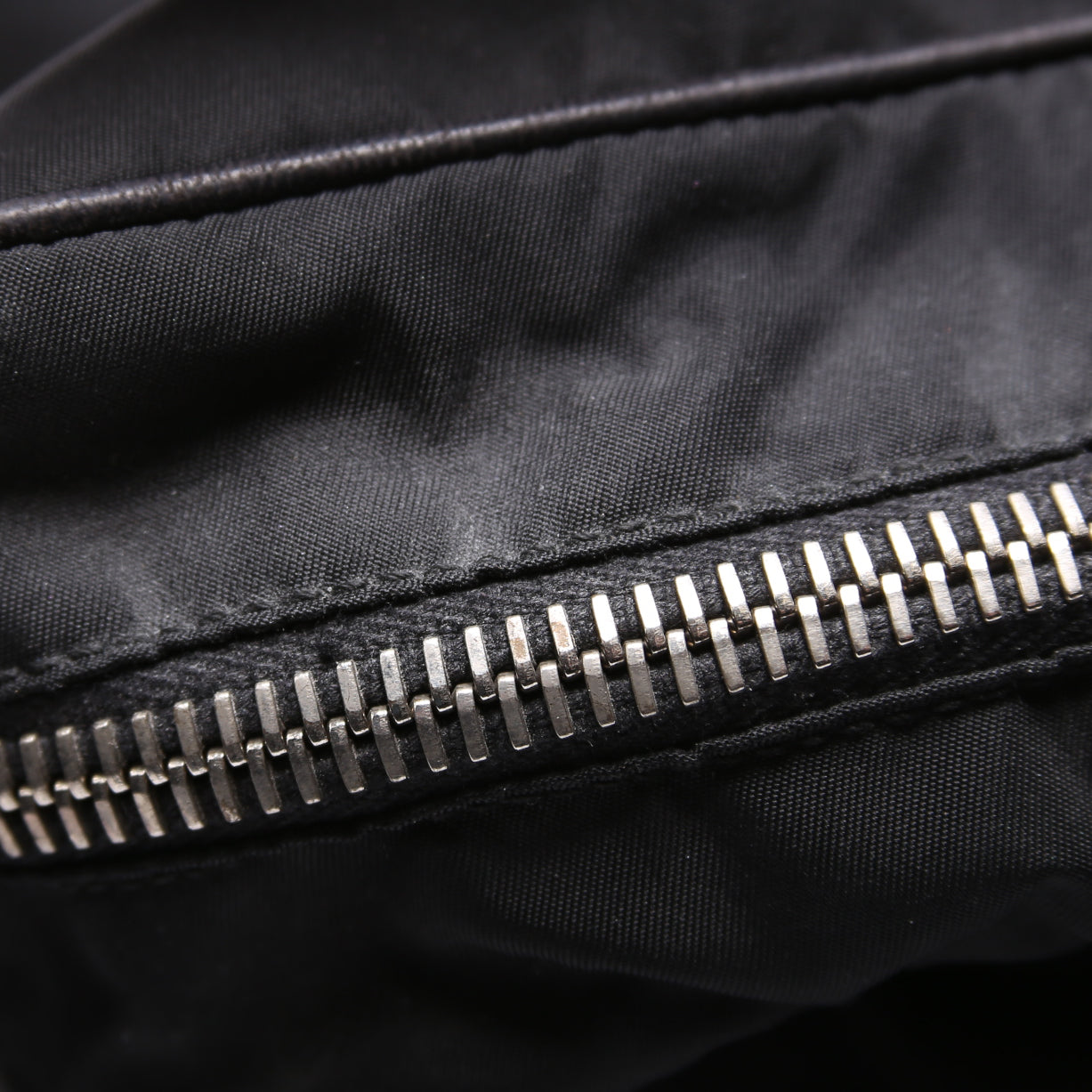 Tessuto Nylon/Leather Shoulder Bag Vintage Black