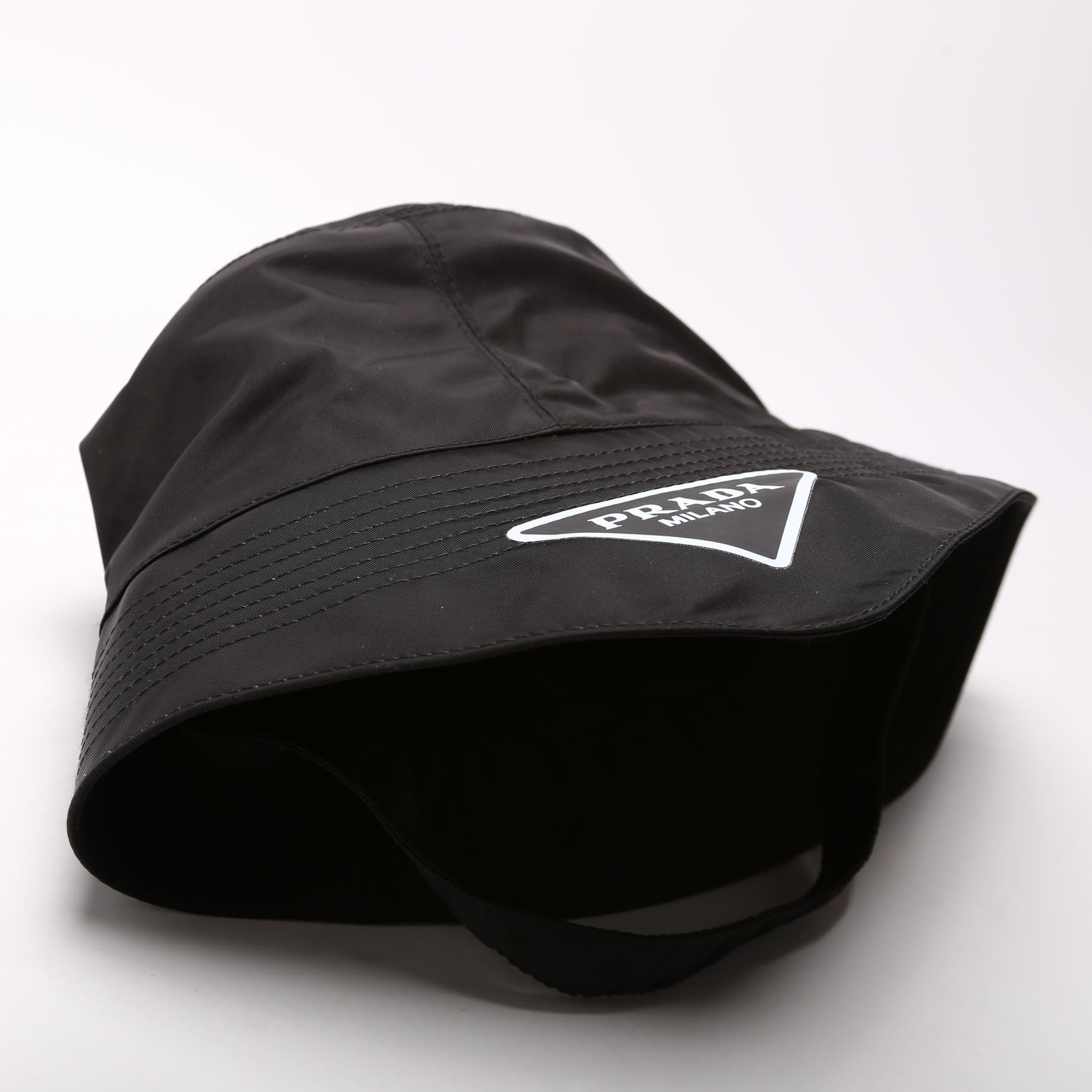 2HC282 Re-Nylon Bucket Hat Black