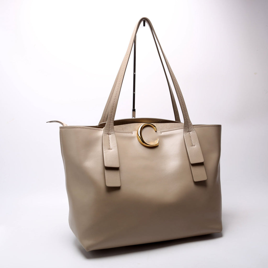 C Zipped Shopping Medium Leather Tote