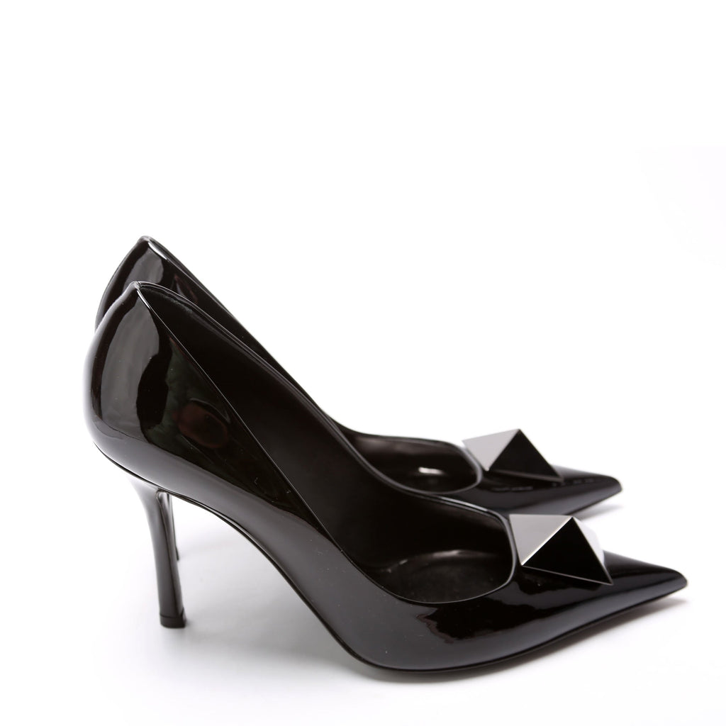 One Stud 100MM Patent Pumps Size 39