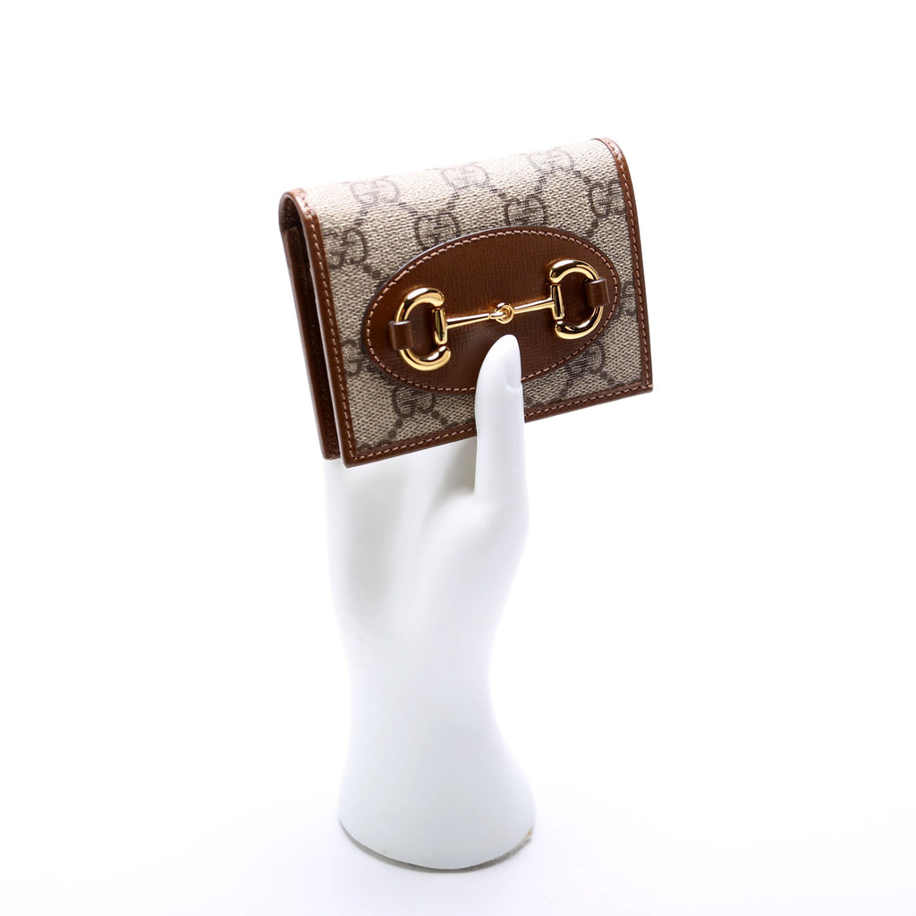 621887 Horsebit 1955 GG Supreme Card Case Brown