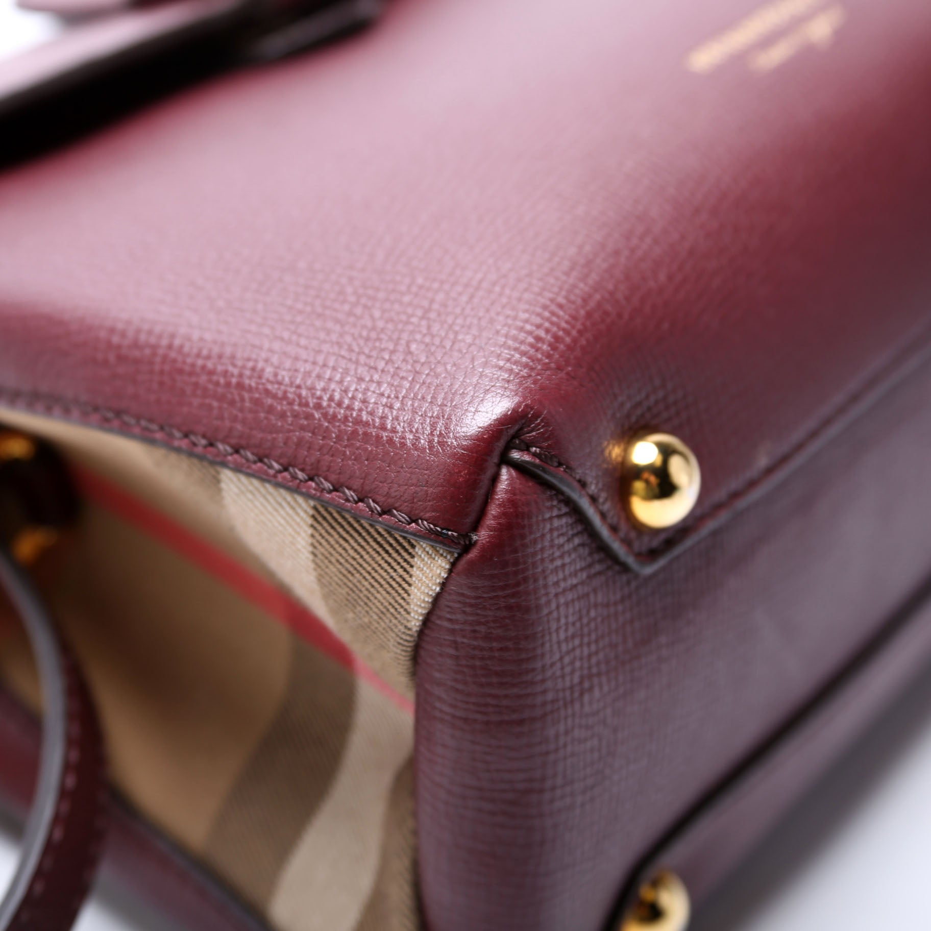 4061171 Camberley House Check/Leather Top Handle Burgundy