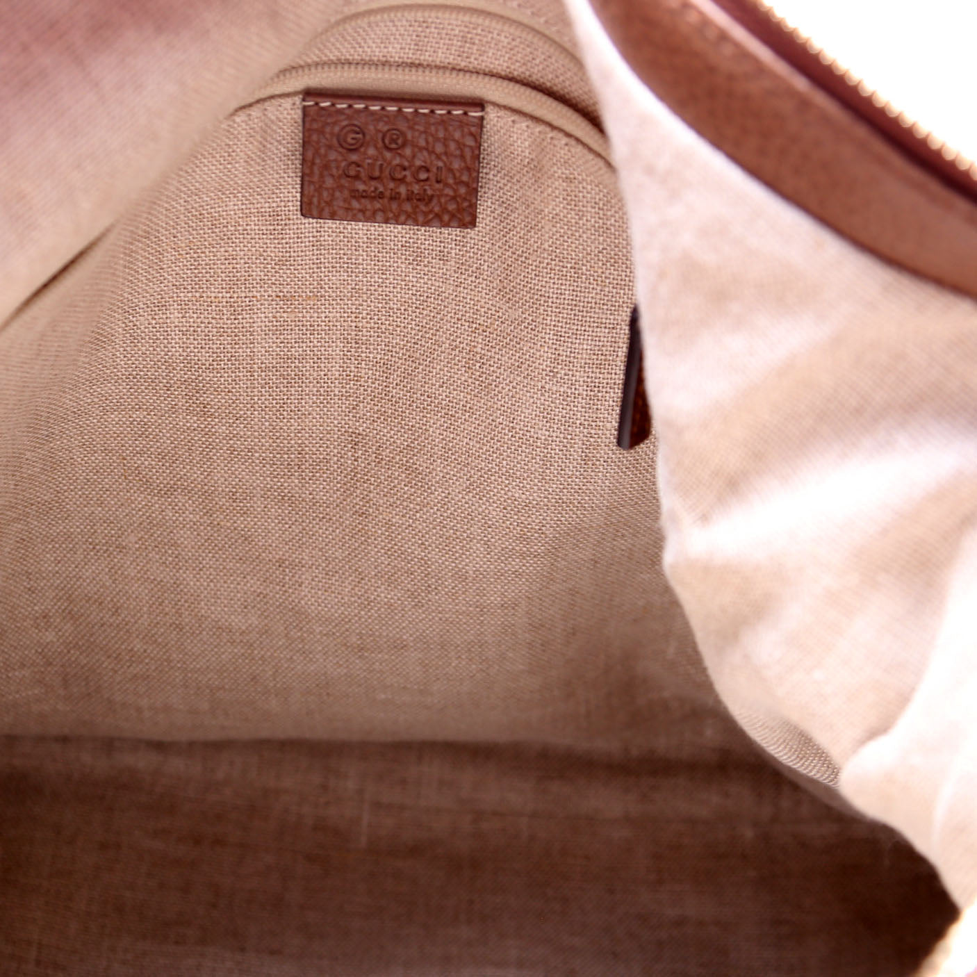 449244 GG Canvas Bree Hobo