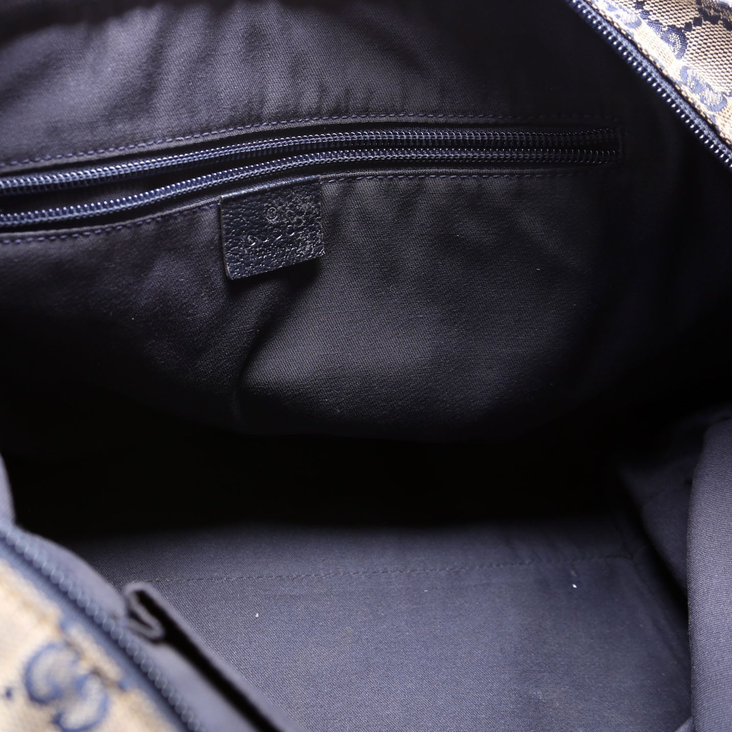 131230 GG Canvas Web Bucket Tote