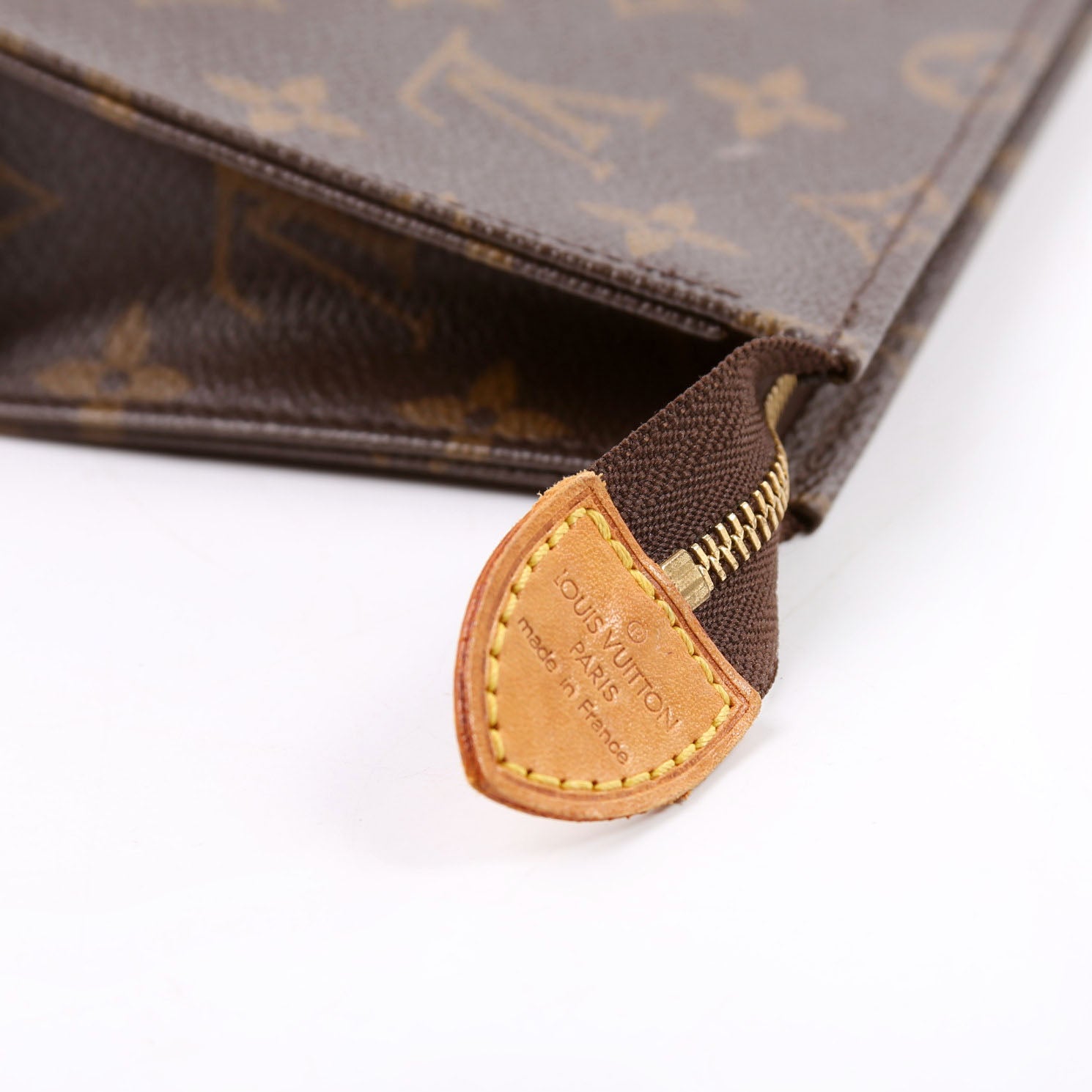 Toiletry Pouch 15 Monogram